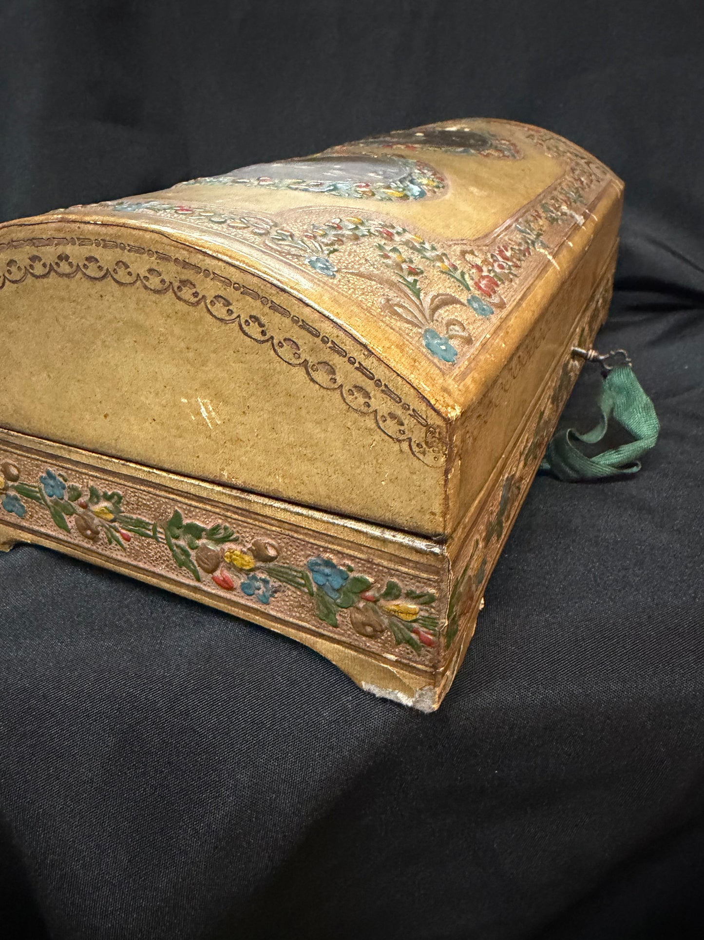 Vintage Jewelry Box - featuring Beatrice & Dante Portraits