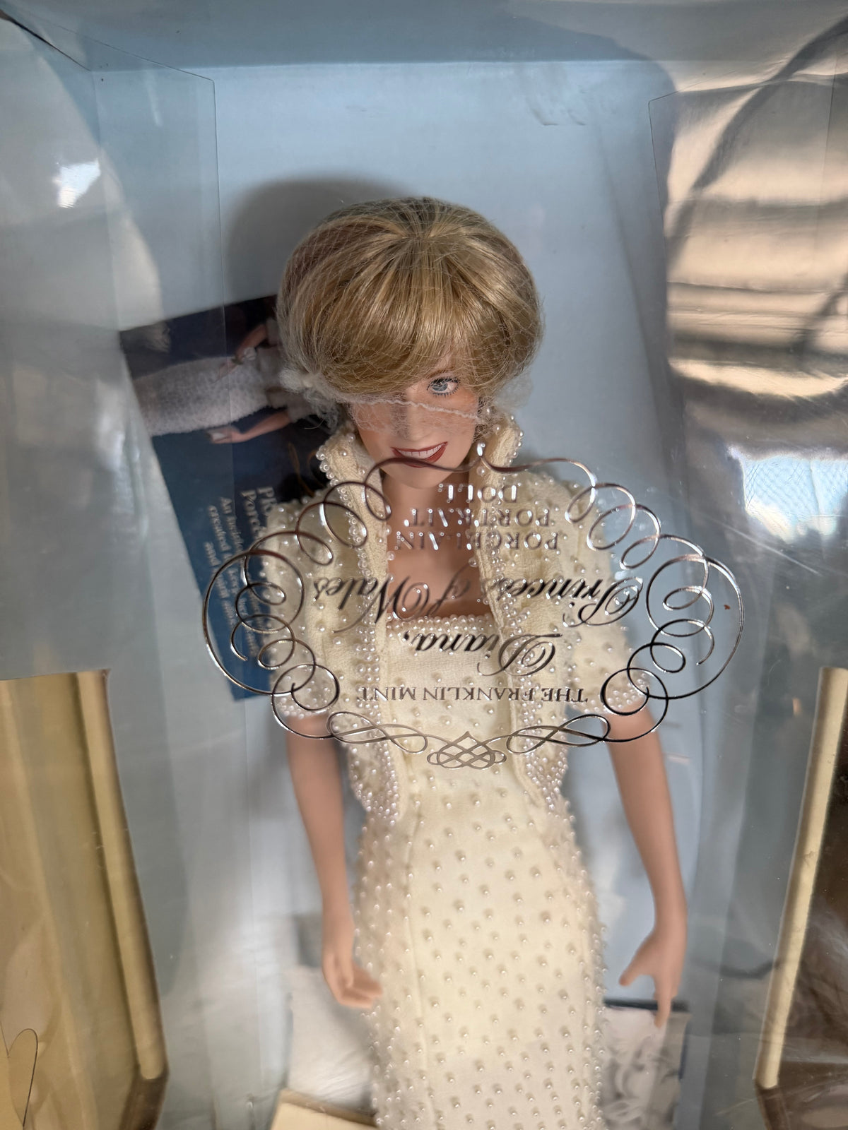 Franklin Mint — Diana, Princess of Wales Porcelain Portrait Doll, 18" (NIB)