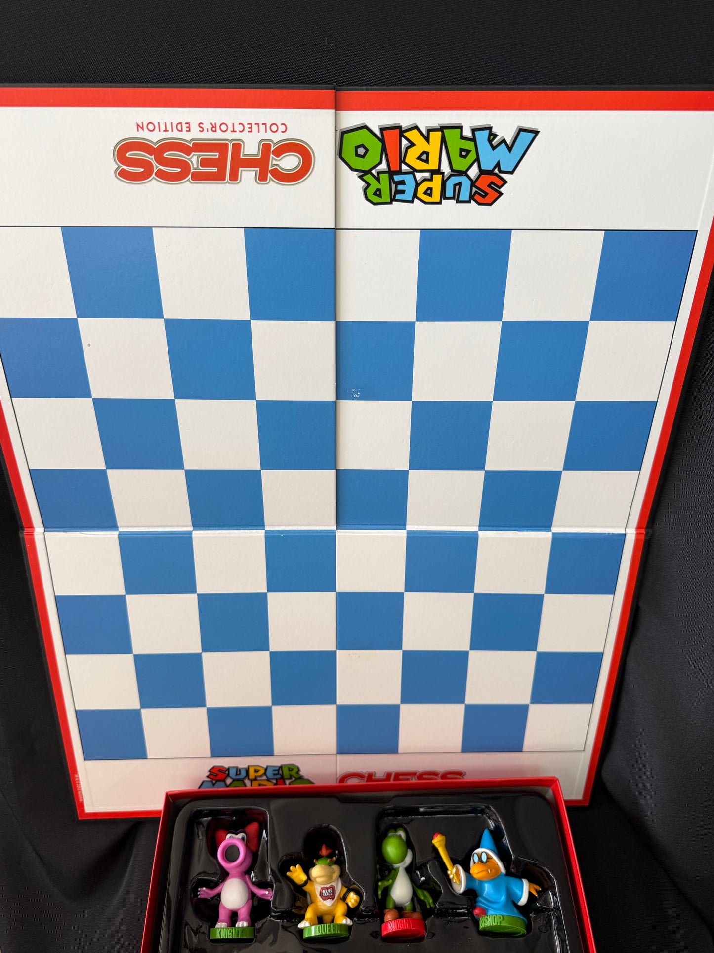 Super Mario Chess Set - Collector's Edition