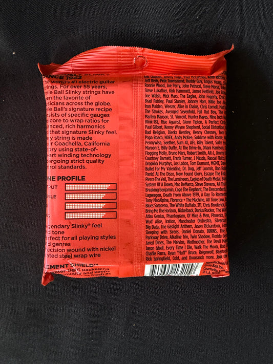 Ernie Ball 3215 Electric Guitar Strings - Skinny Top Heavy Bottom