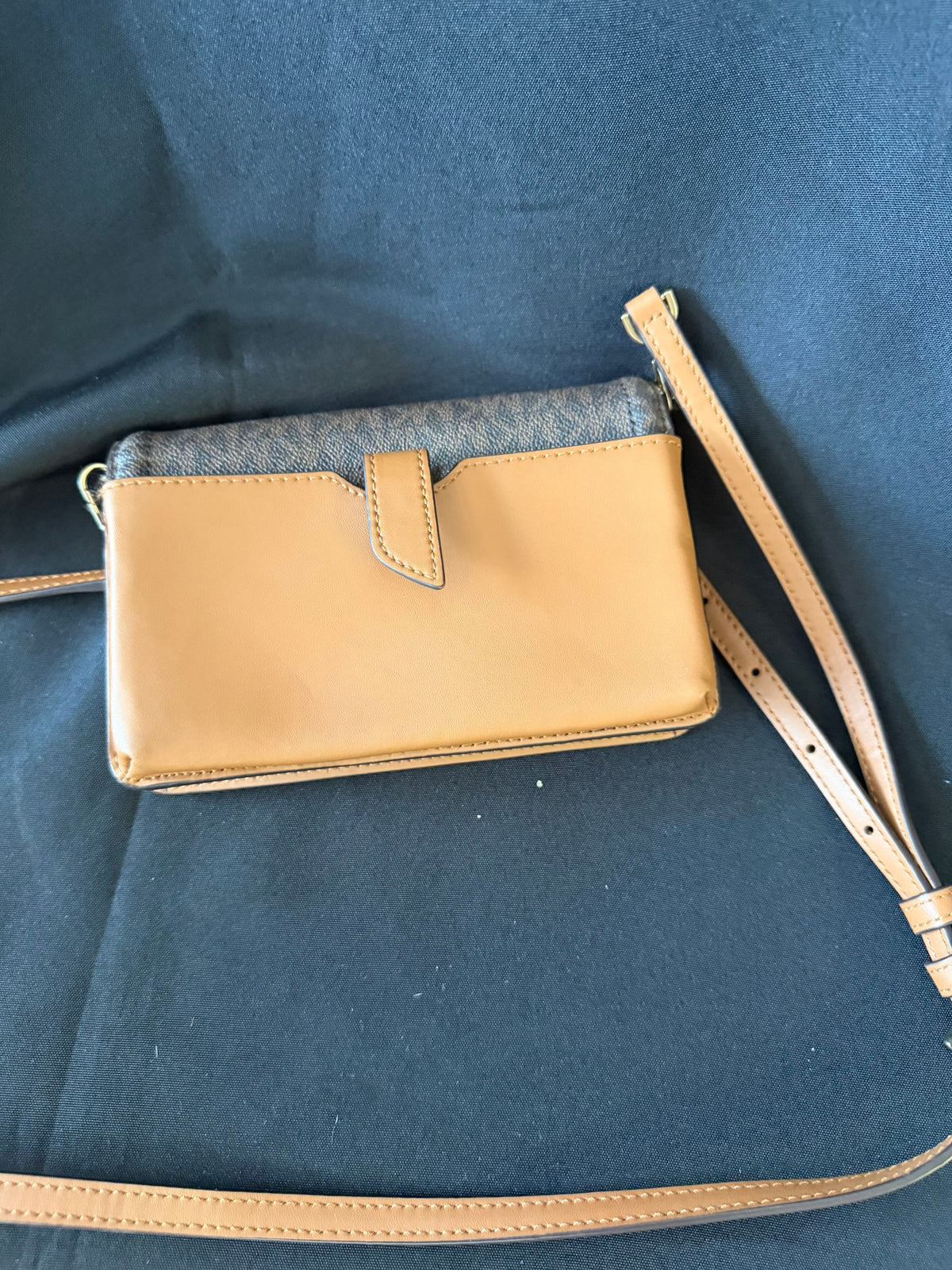 Michael Kors — Jet Set Charm Small Crossbody Bag, Brown Acorn