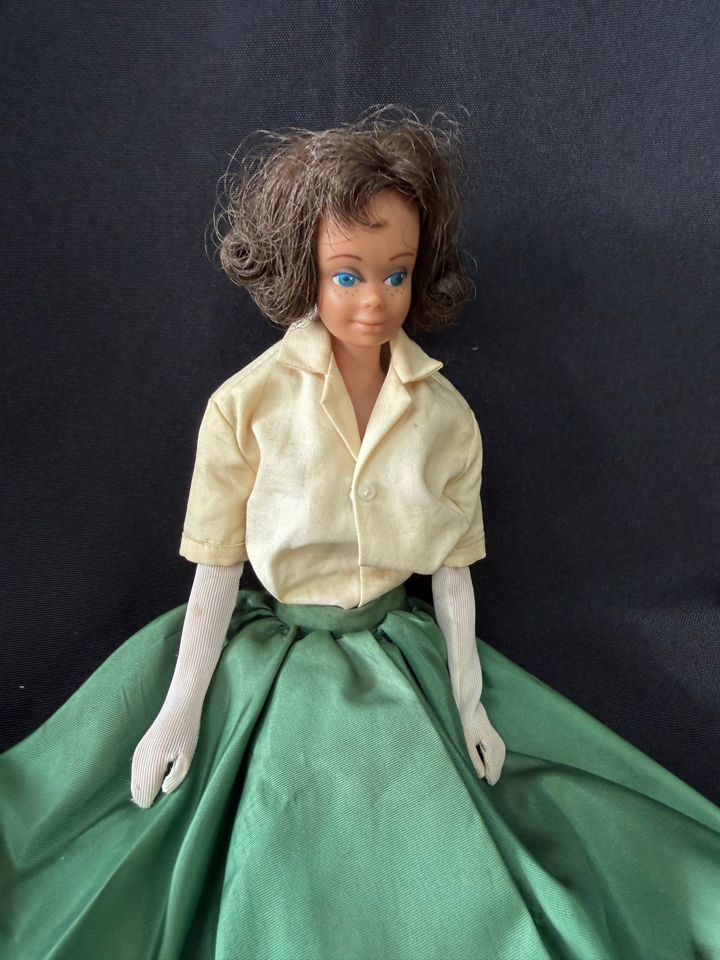 1982 Midge Barbie Doll by Mattel - Shirt and Green Skirt