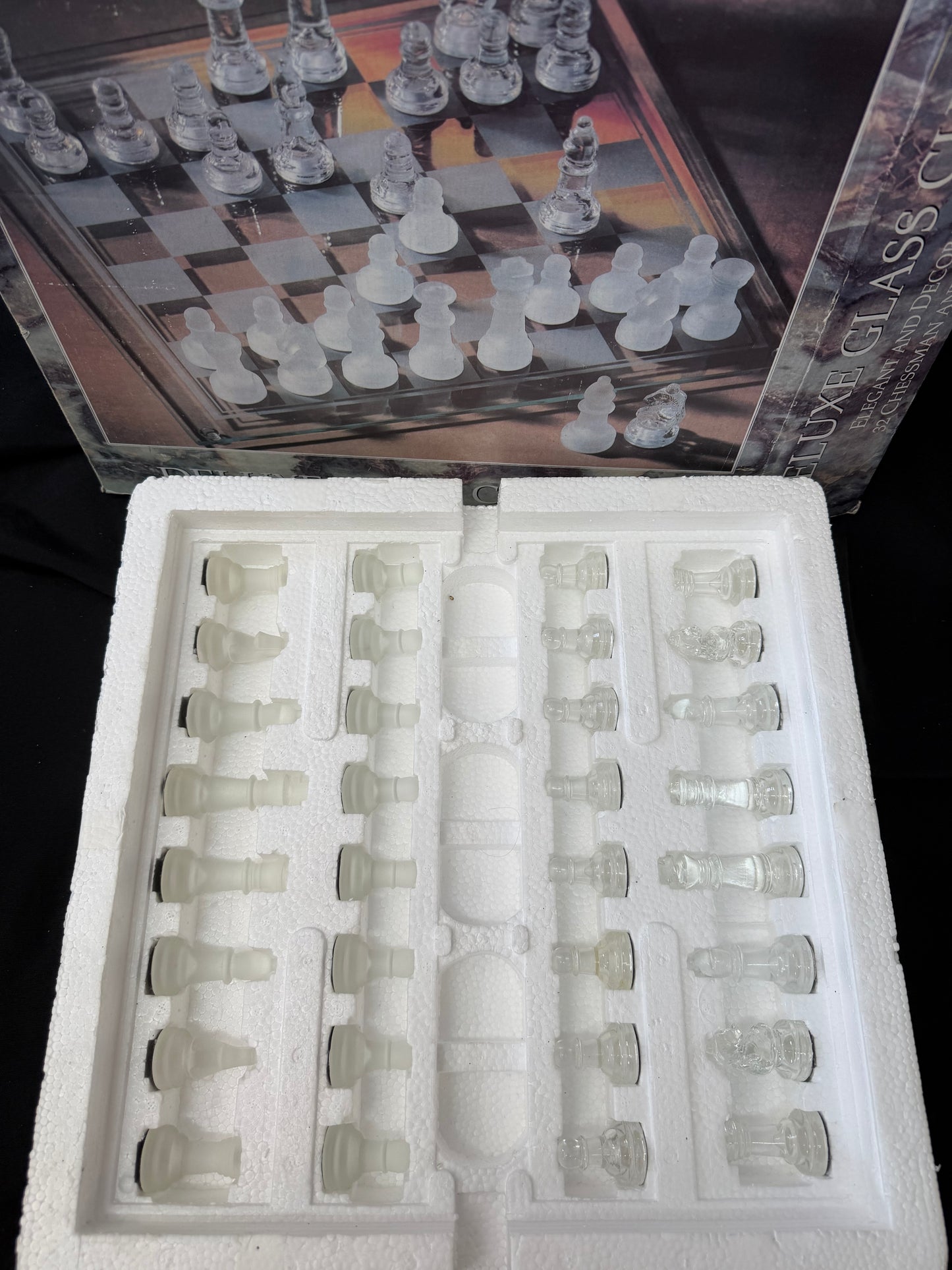 Deluxe Class Chess Set — 14" x 14" Board