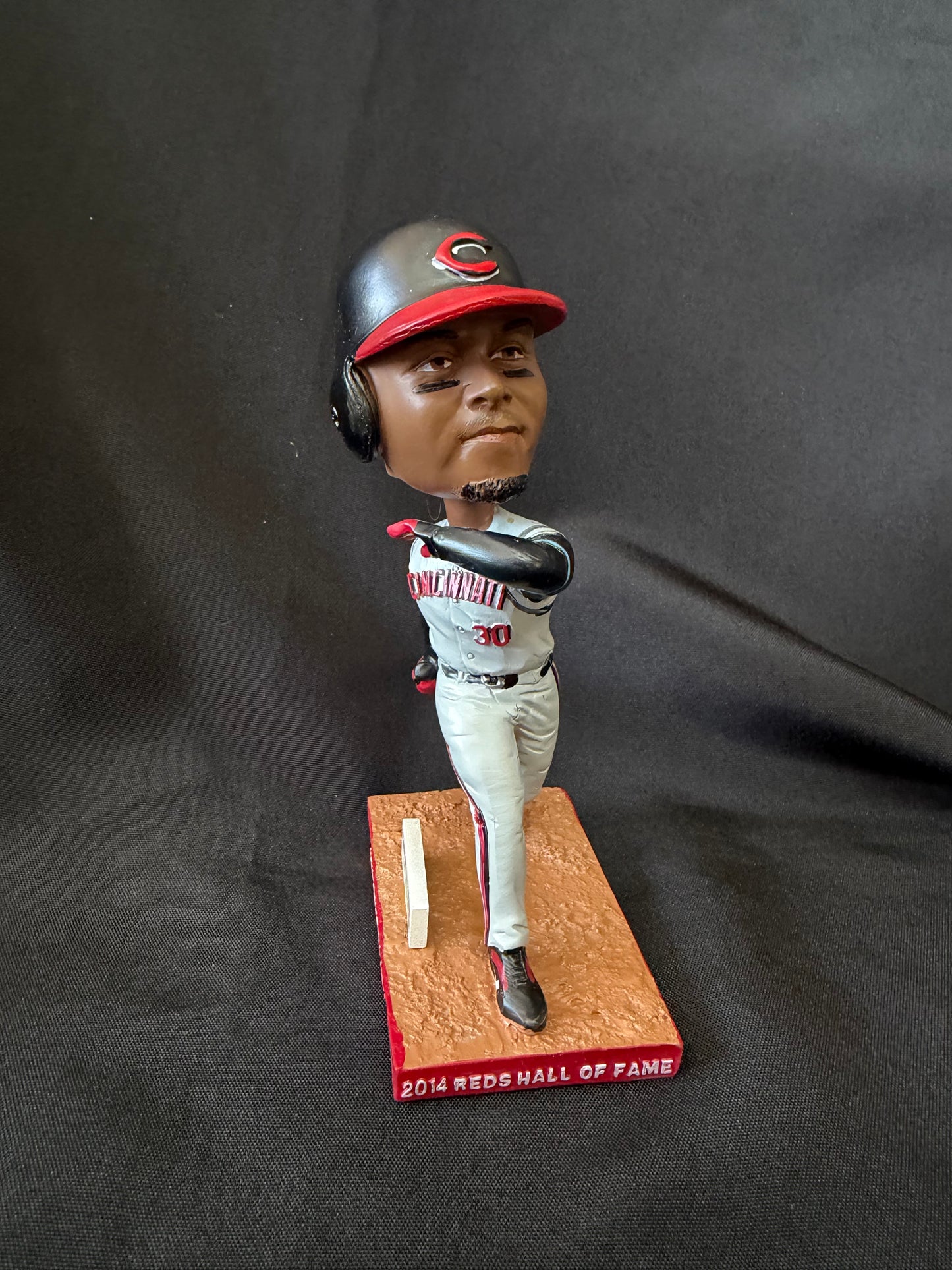 2014 Cincinnati Reds — Ken Griffey Jr. 500th Home Run Commemorative Bobblehead