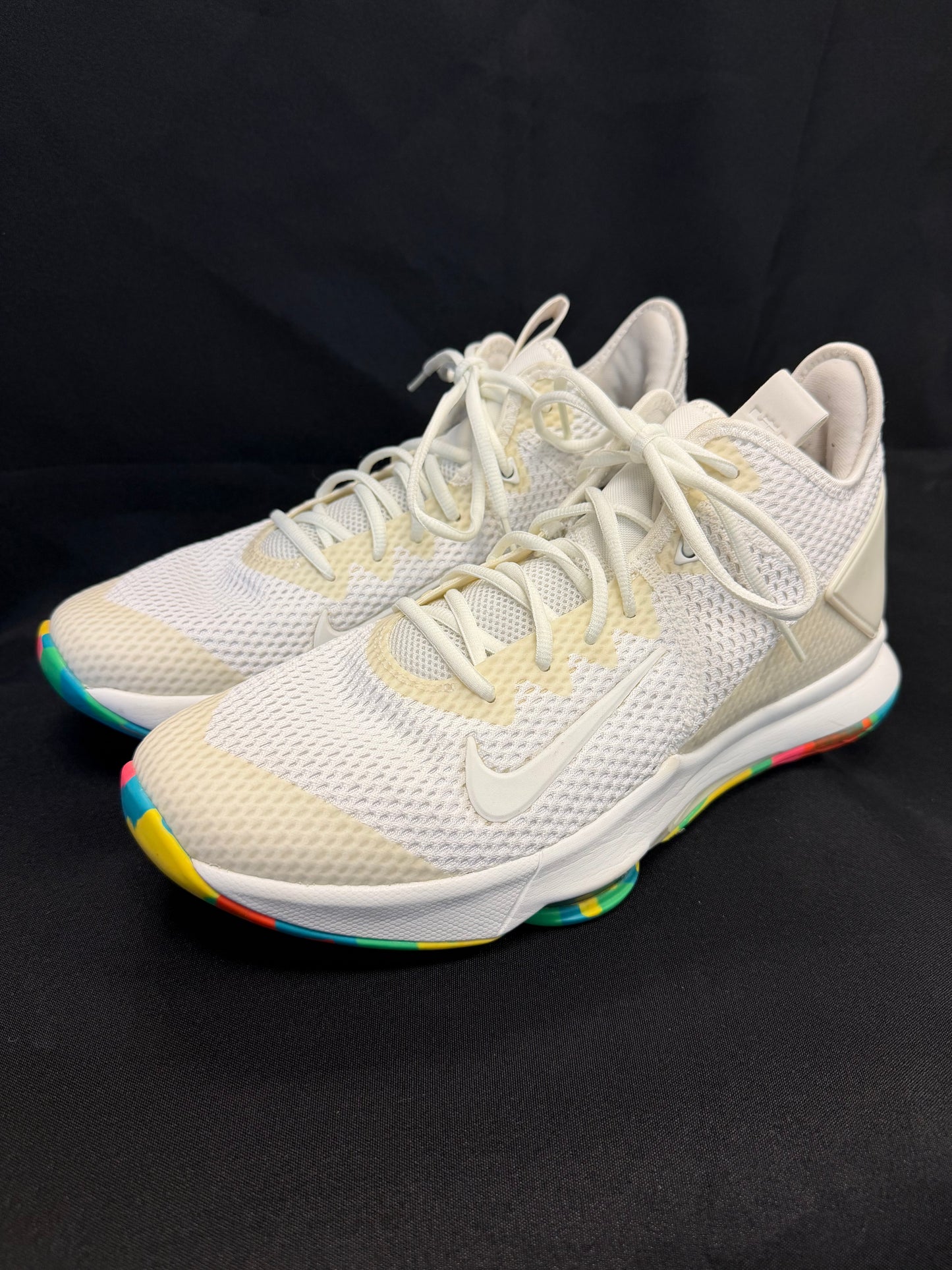 Nike LeBron Witness 4EP (White Multi-Camo)