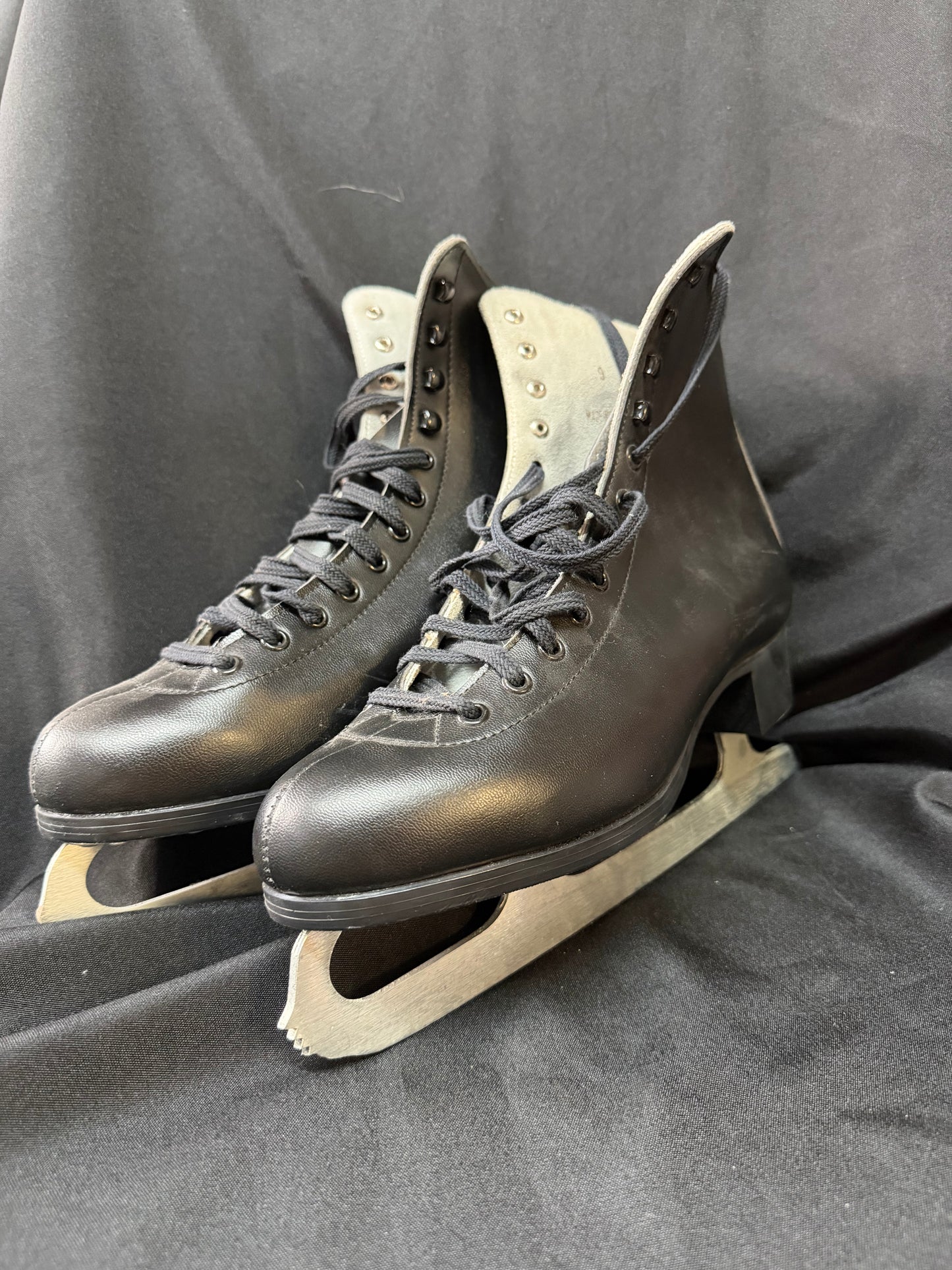 Vintage Lange Gemini Ice Skates – Black & White Figure Skates