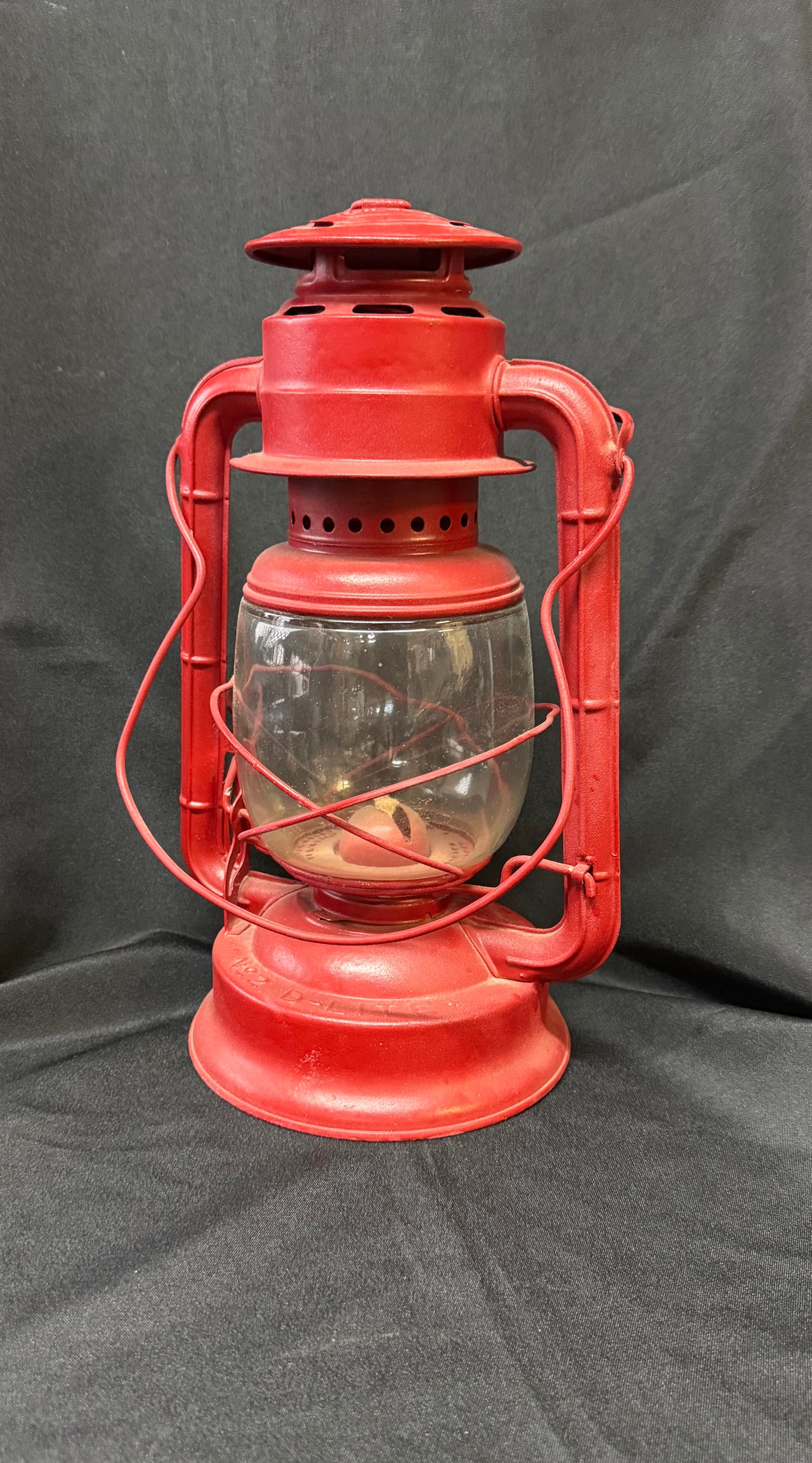 Vintage Dietz No. 2 D-Lite Oil Lantern
