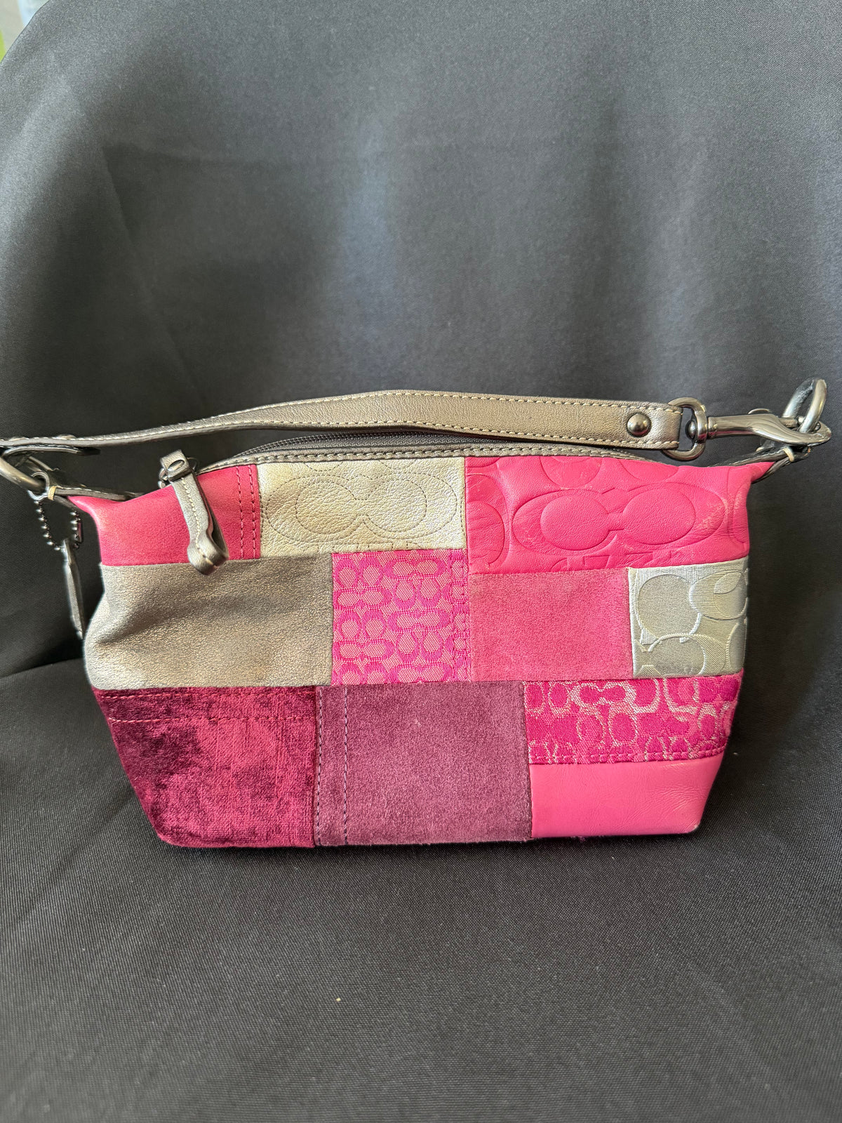 Vintage Y2K Coach Holiday Pink Patchwork Mini Demi Hobo Bag Top Handle F41943