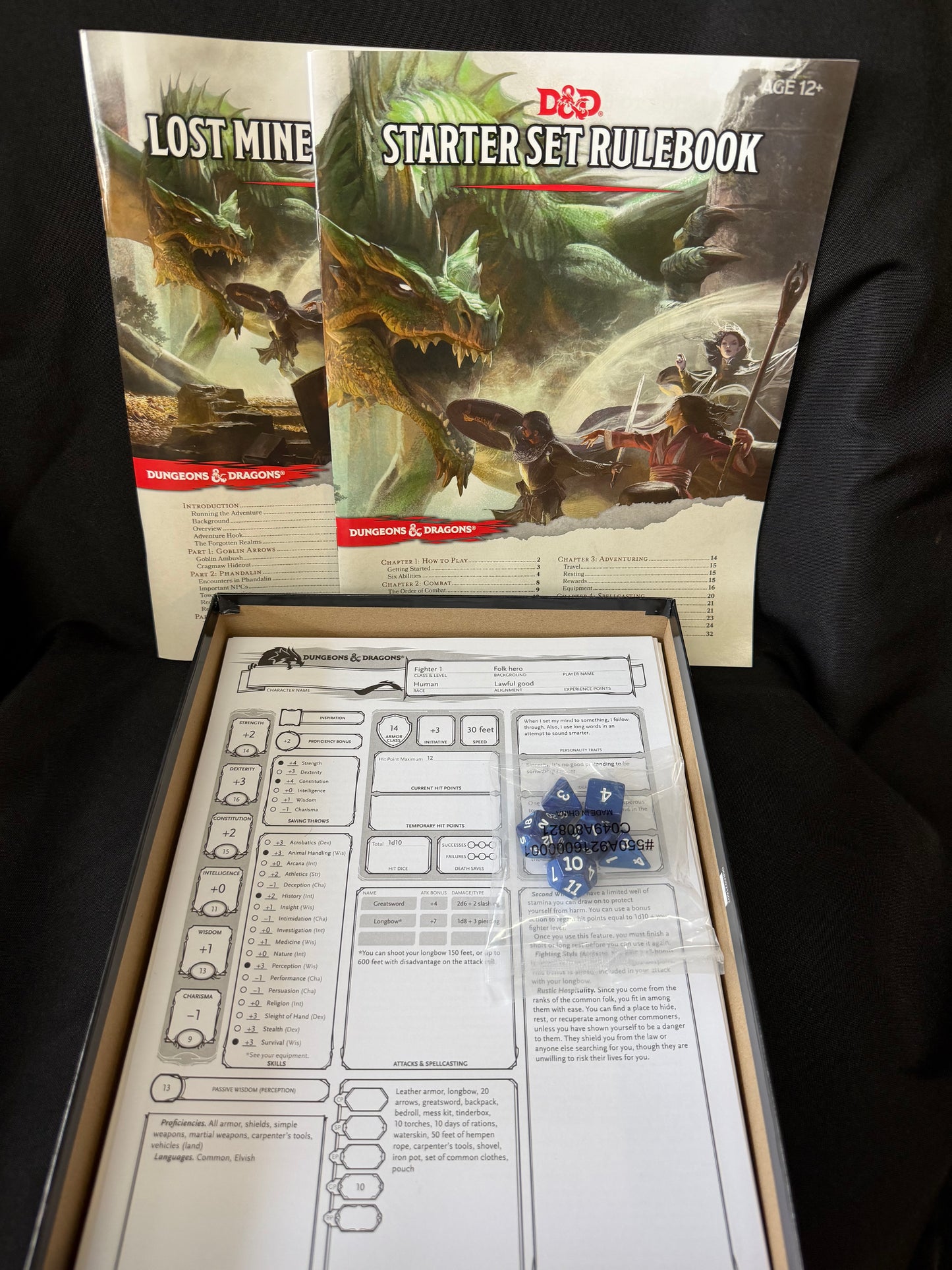 Dungeons & Dragons — Starter Set: Lost Mine of Phandelver (Boxed Set with Dice)