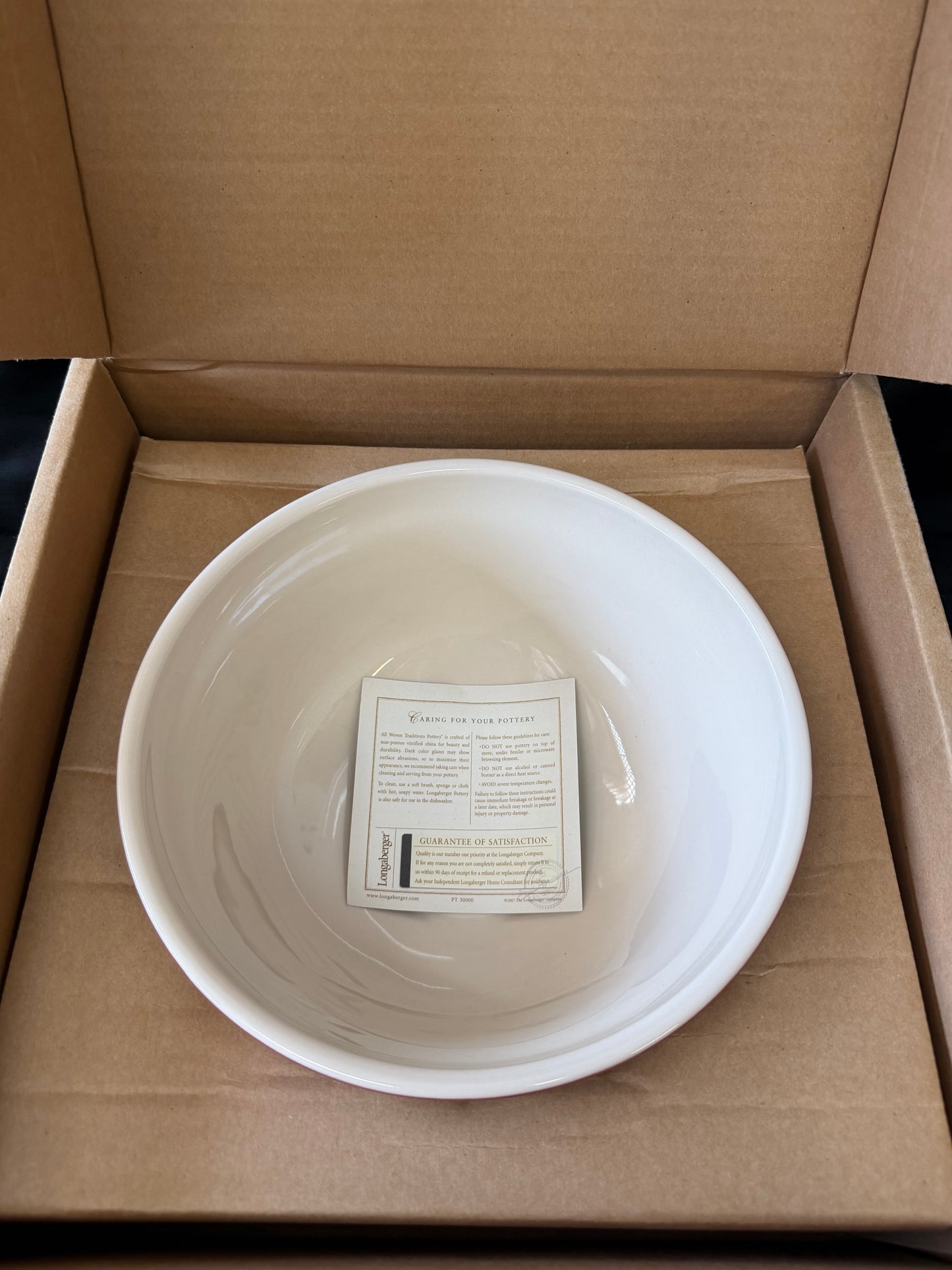 Longaberger Woven Traditions: Medium Tip & Mix Bowl (Paprika color)