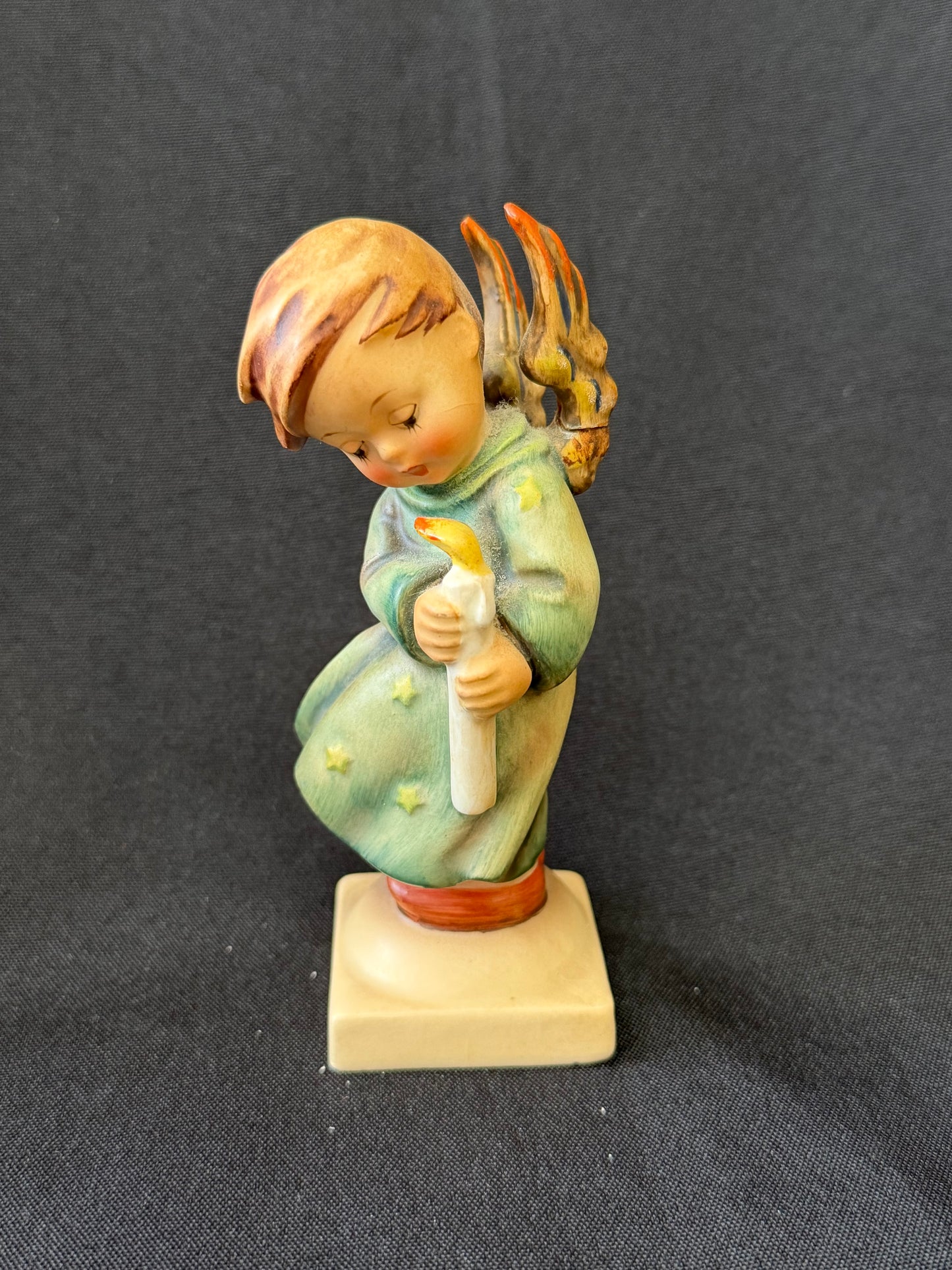 Goebel M.I. Hummel — "Heavenly Angel" Figurine HUM 21