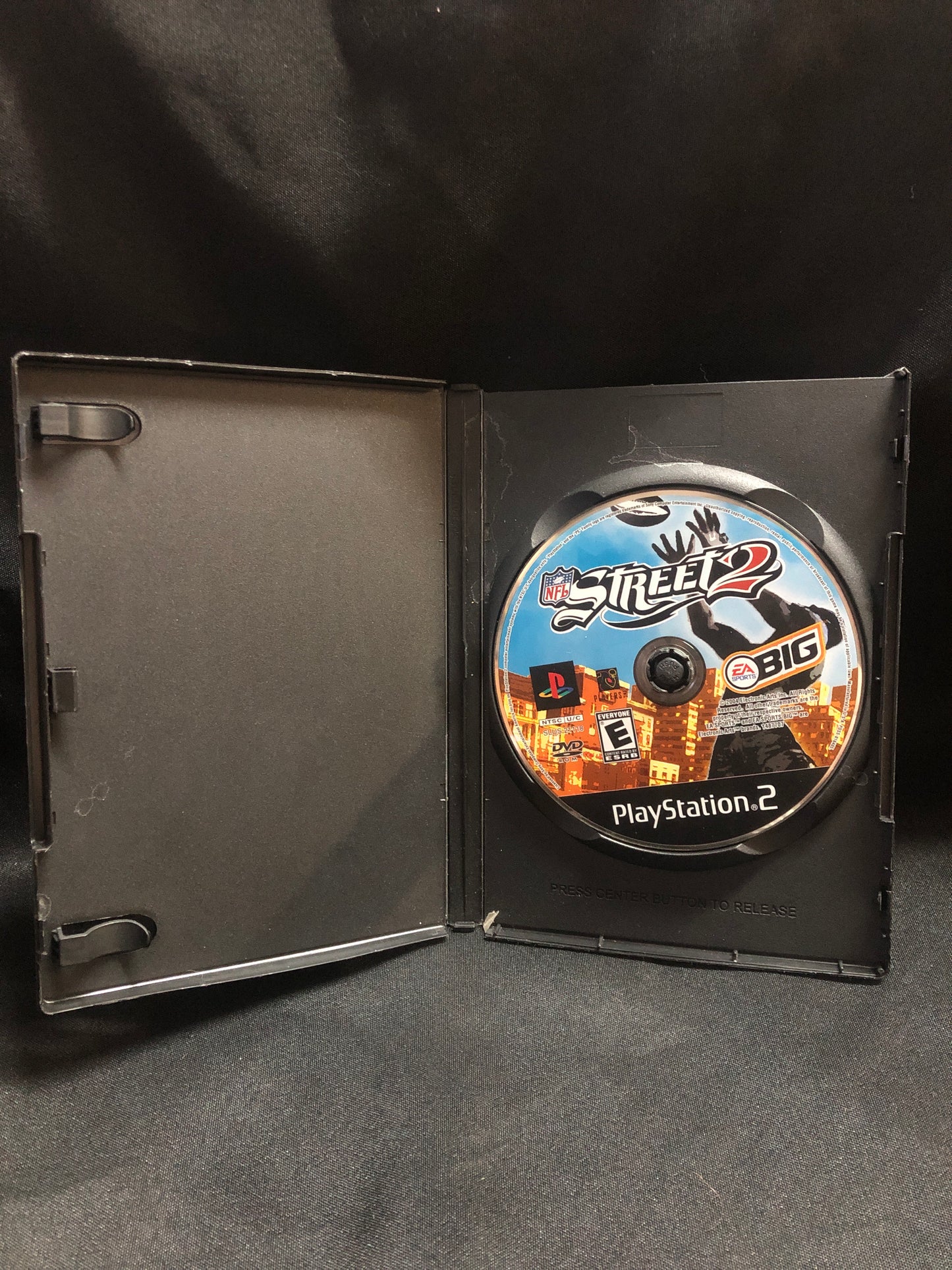 *Tested and Working* NFL Street 2 (PS2)