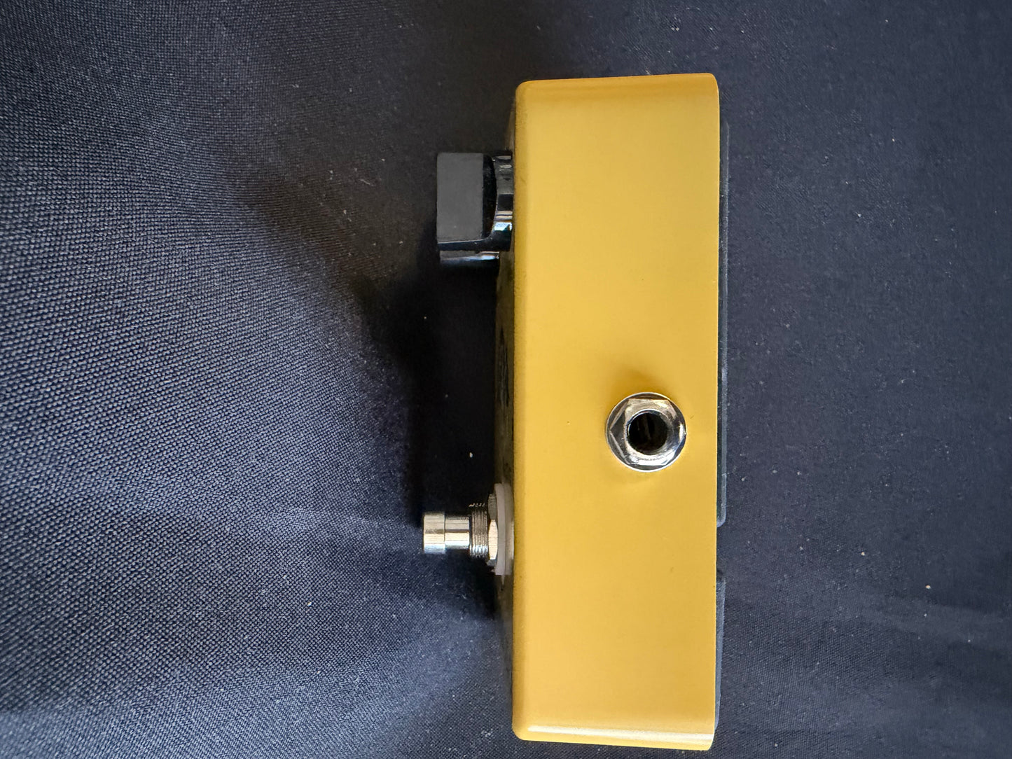 JOYO JF-09 Tremolo Guitar Pedal