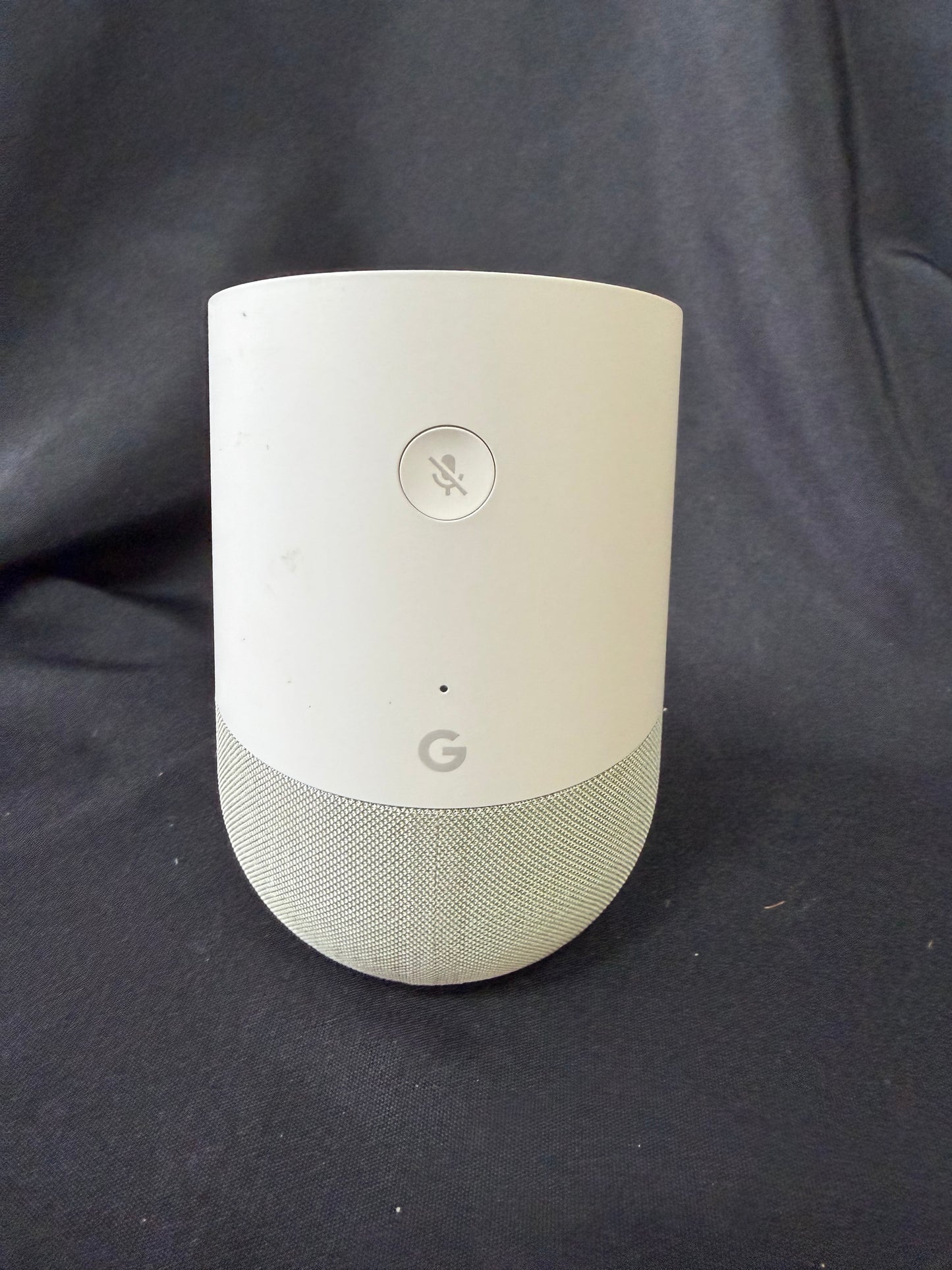 Google Home Voice Activated Speaker w/ Assistant GA3A00417A14