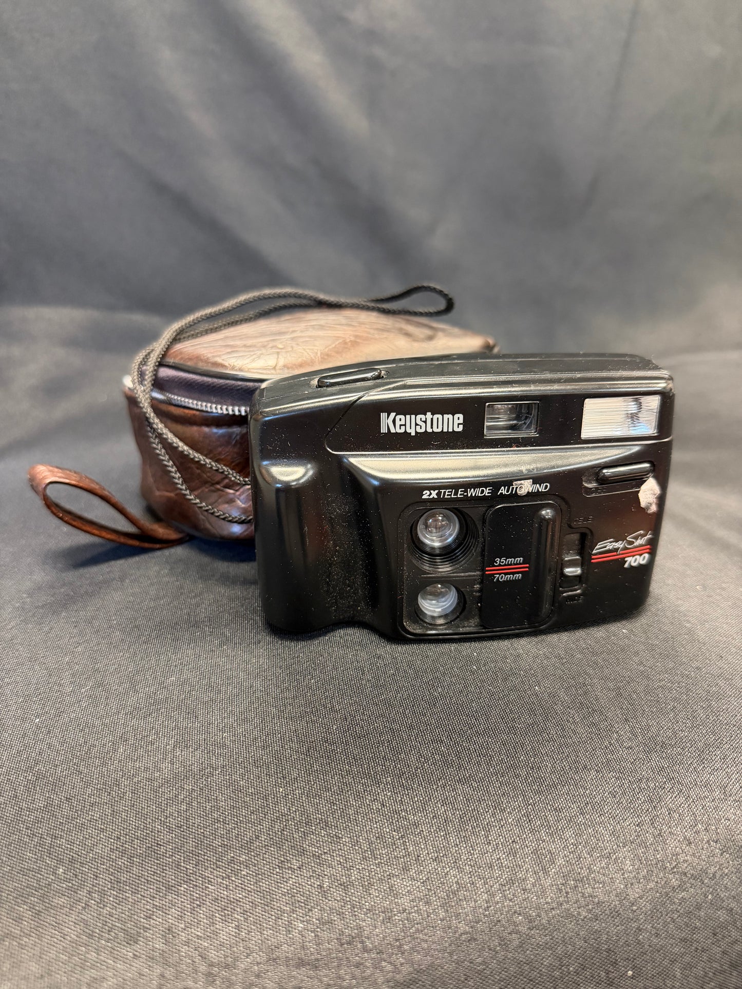 Keystone EasyShot 700 Film Camera + Case