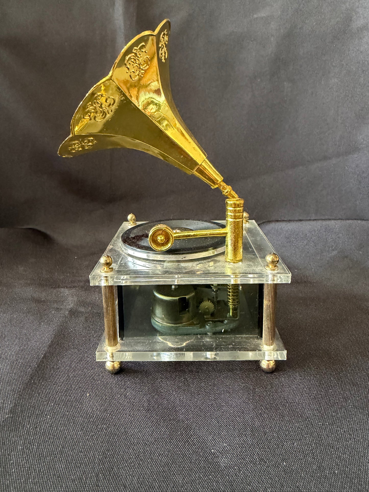 Vintage Sankyo Wind-Up Music Box — Miniature Turntable, Plays "Love Story" (Working)