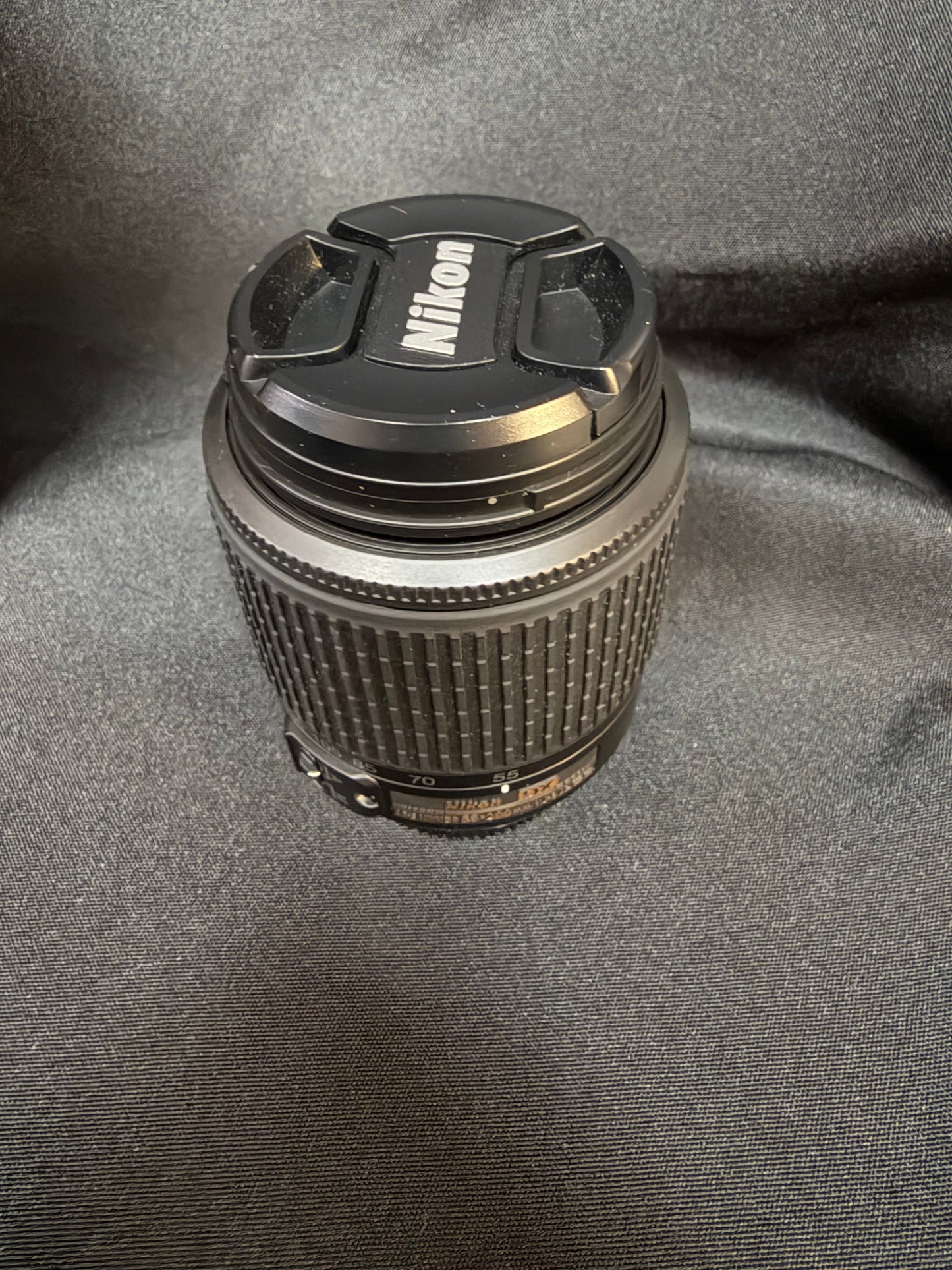 Nikon AF-S DX Zoom-Nikkor 55-200mm f/4-5.6G ED Lens