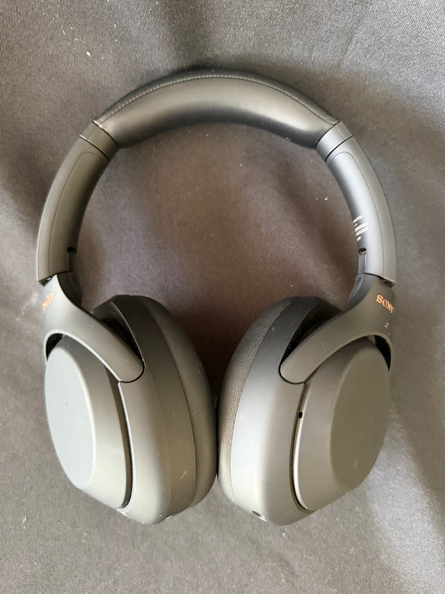 Sony WH-1000XM4 Wireless Noise-Cancelling Headphones