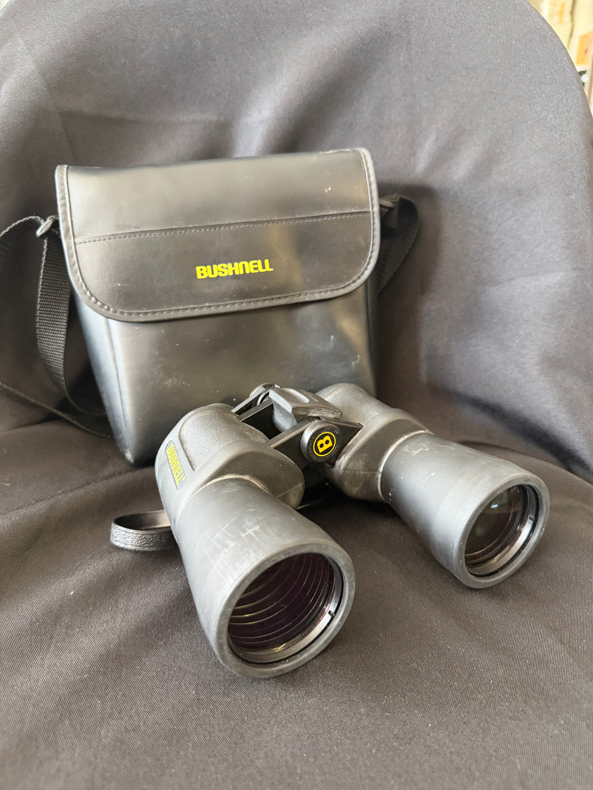 Bushnell 13-1250 — 12x50 Wide Angle Binoculars with Carrying Case and Strap
