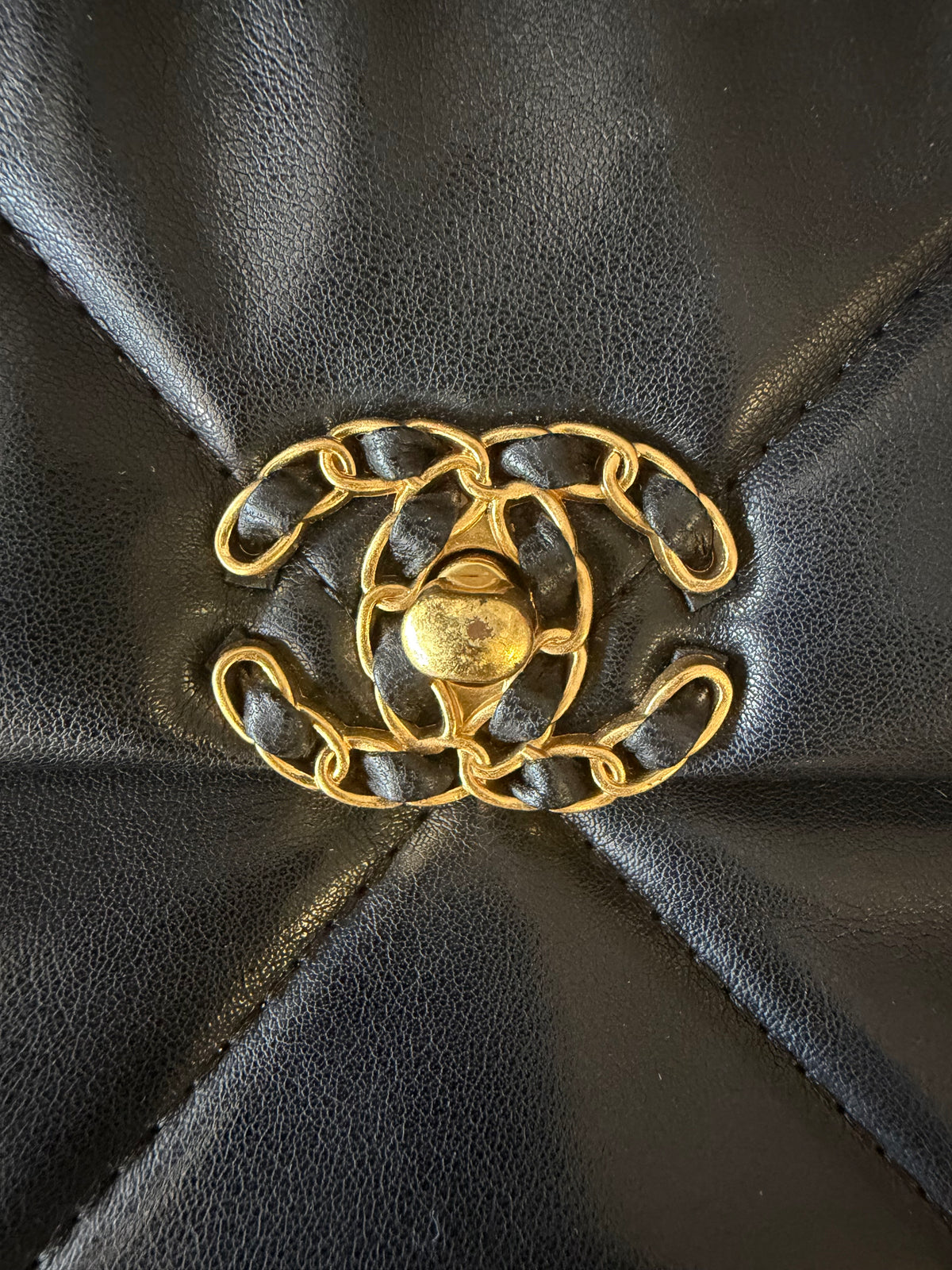 Chanel 19 - Handbag Black Lambskin Leather Gold Silver Ruthenium Tone Strap
