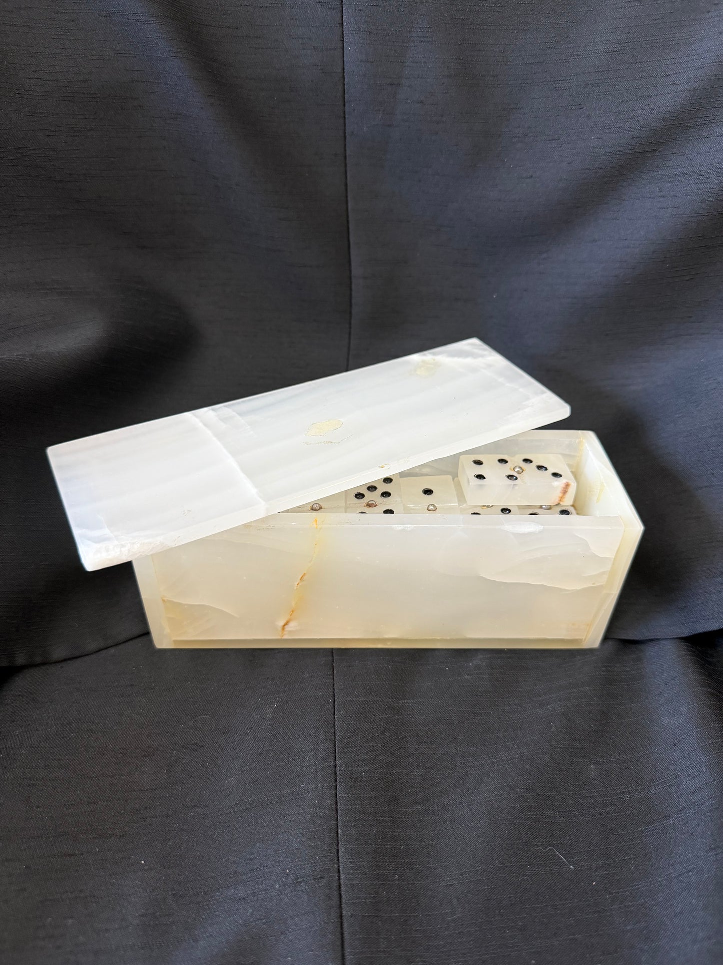 Handcrafted White Onyx Domino Set (29 Pieces)