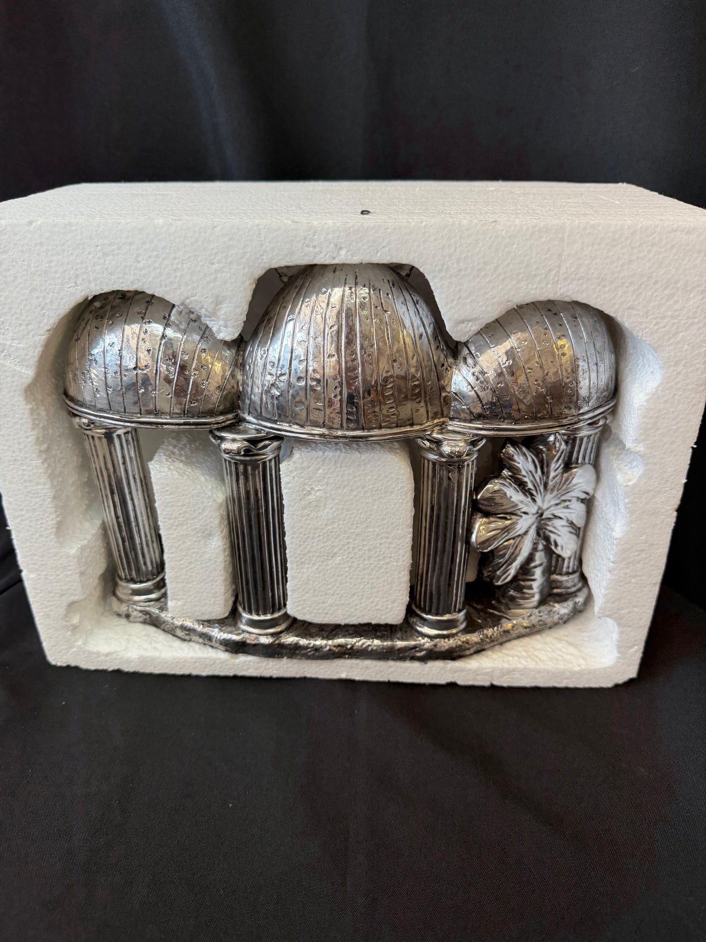 International Silver Company — Silver Plated Christmas Nativity Set (10 Pieces)