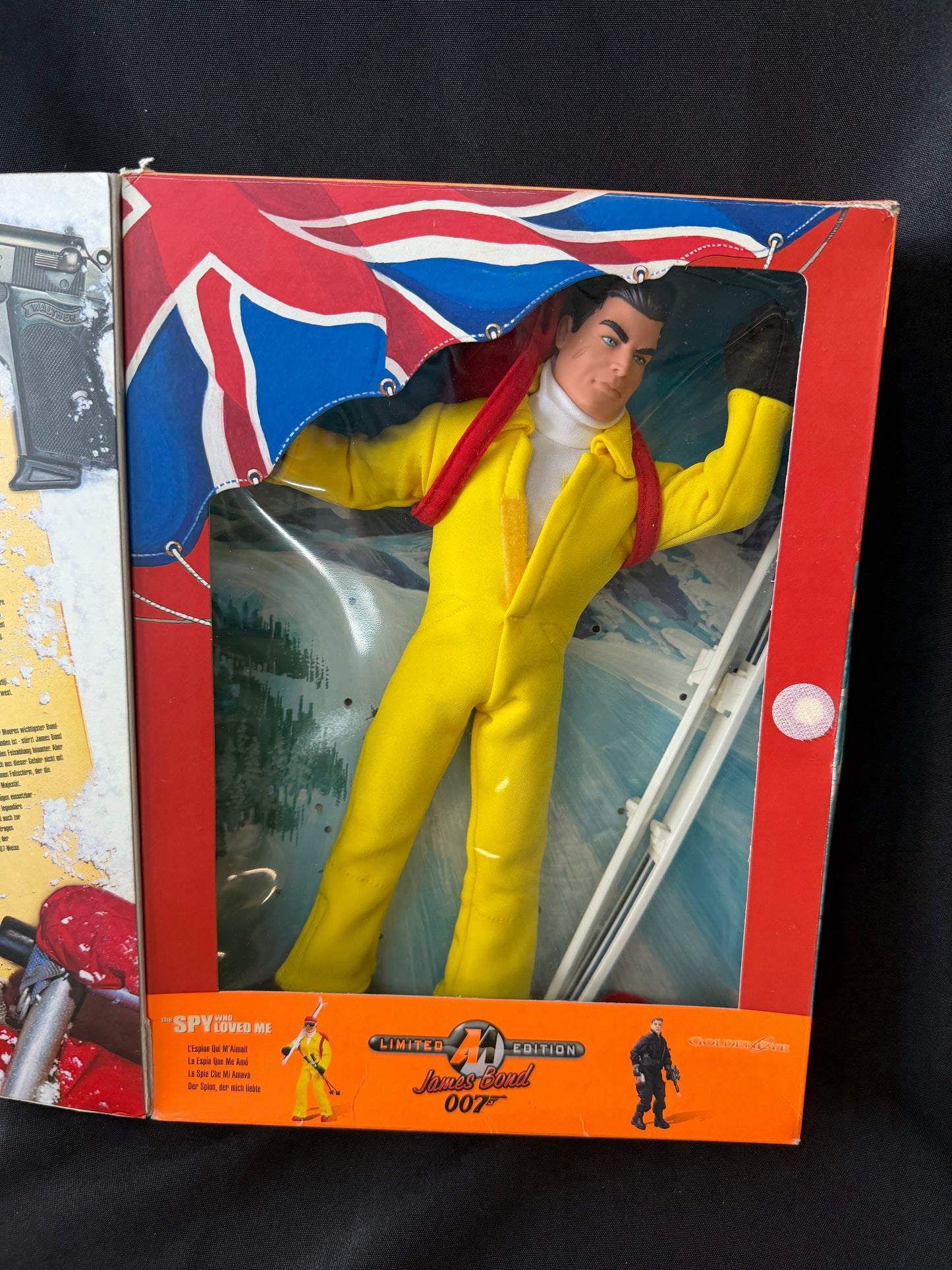 Action Man — Limited Edition James Bond "The Spy Who Loved Me" Action Figure