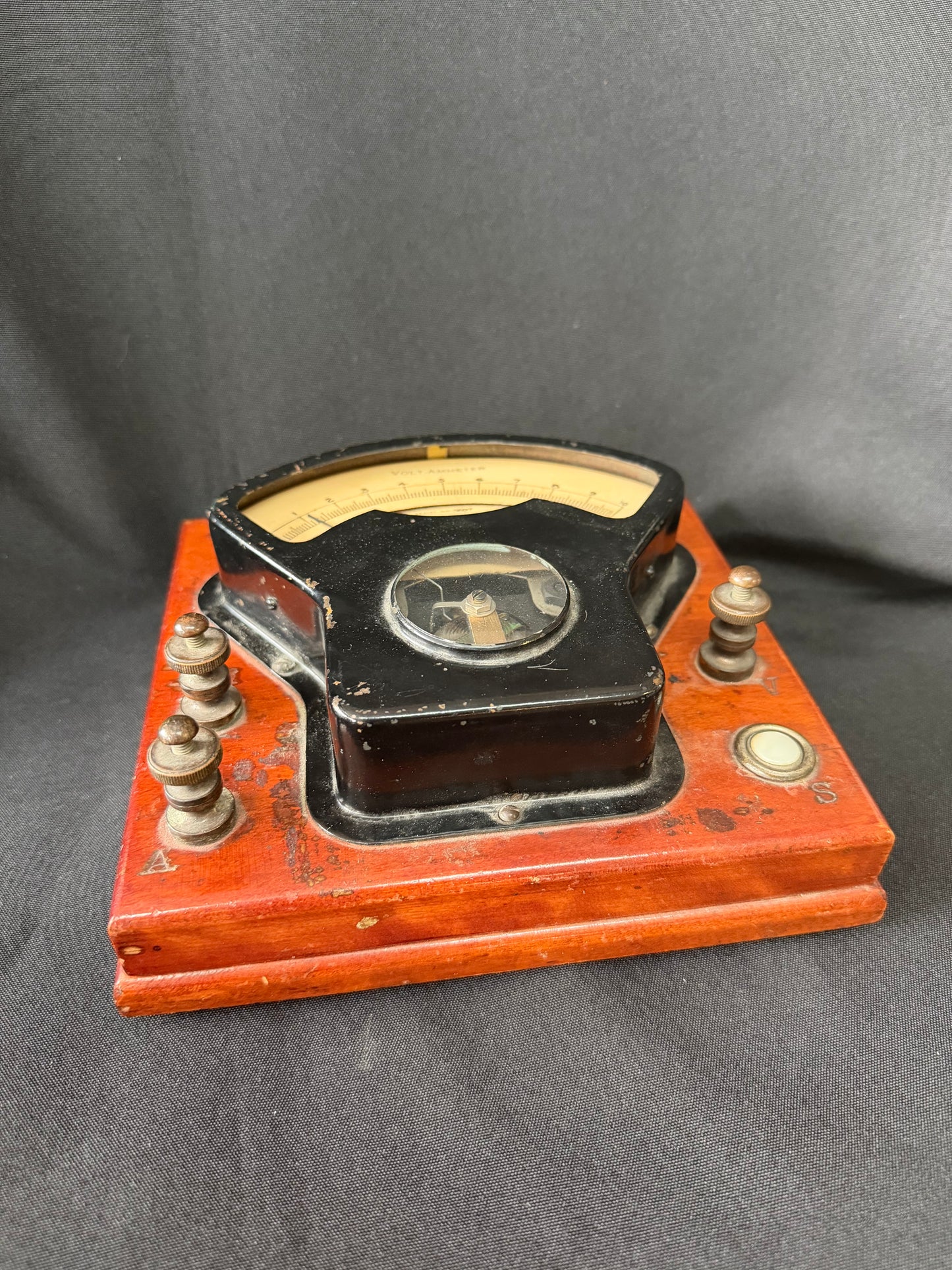 Vintage Volt-Ammeter - Central Scientific Company #5697