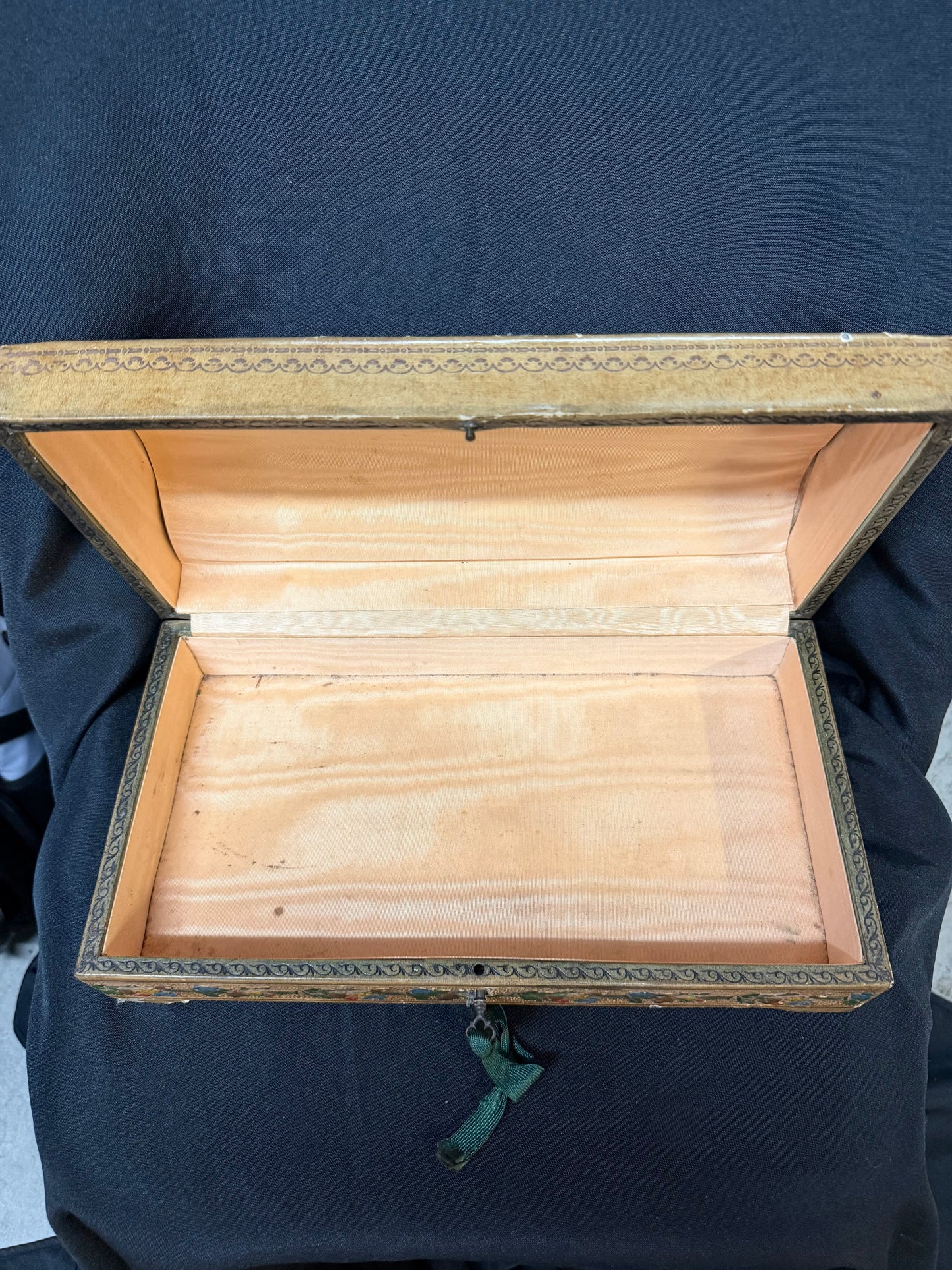 Vintage Jewelry Box - featuring Beatrice & Dante Portraits