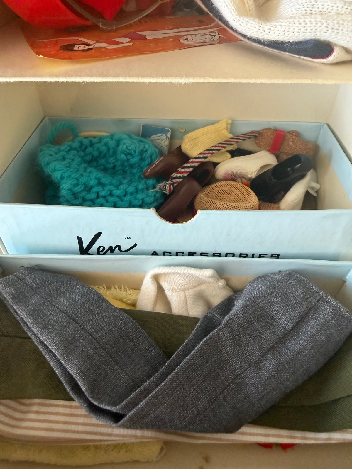 1962 Mattel Ken Carry Case - with Ken Tuxedo Outfit #787 & Accessories