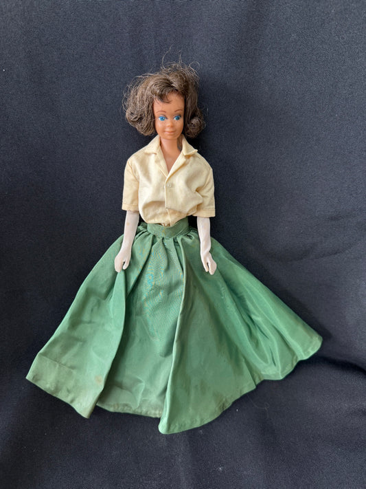 1982 Midge Barbie Doll by Mattel - Shirt and Green Skirt