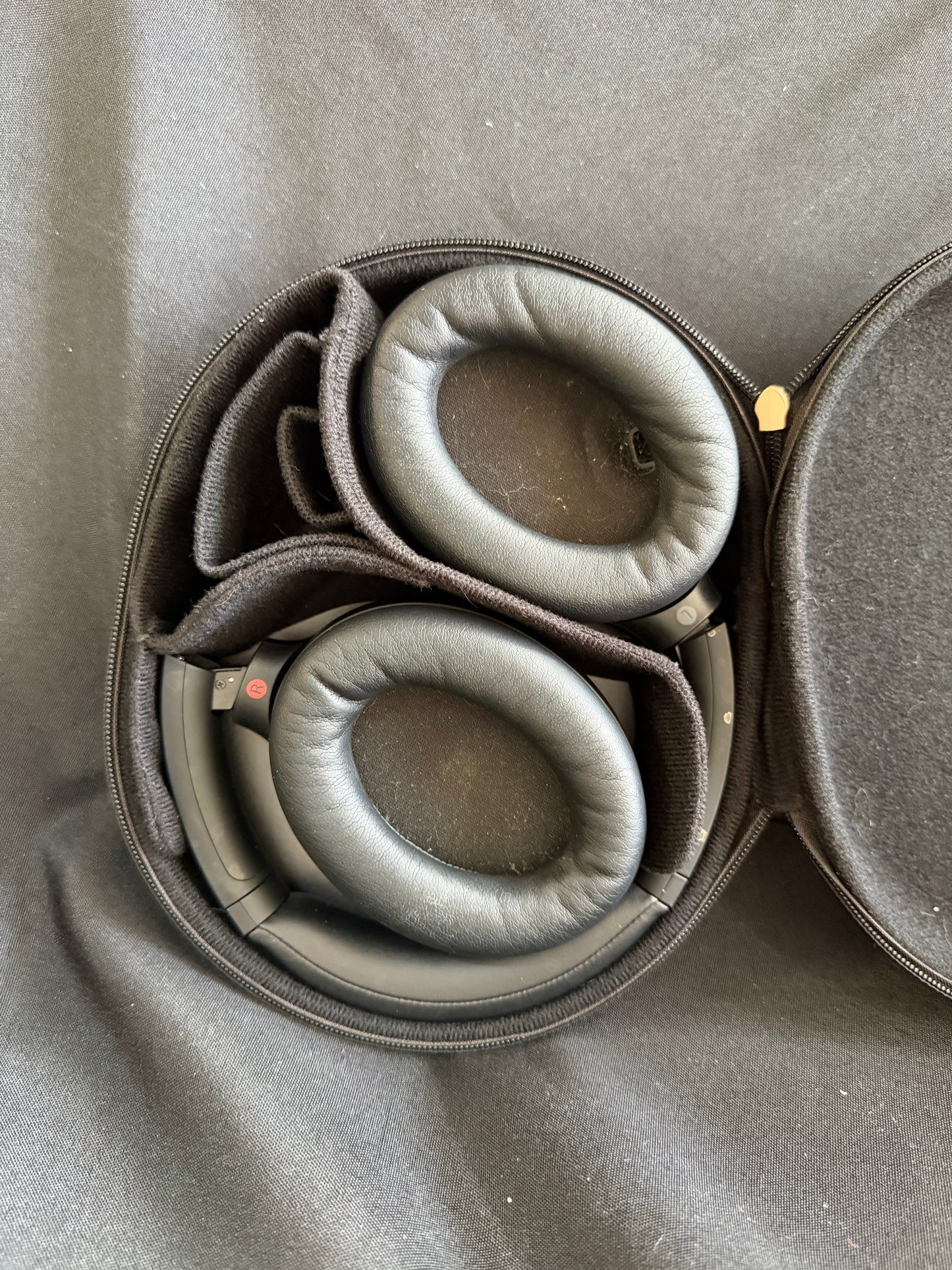 Sony WH-1000XM4 Wireless Noise-Cancelling Headphones