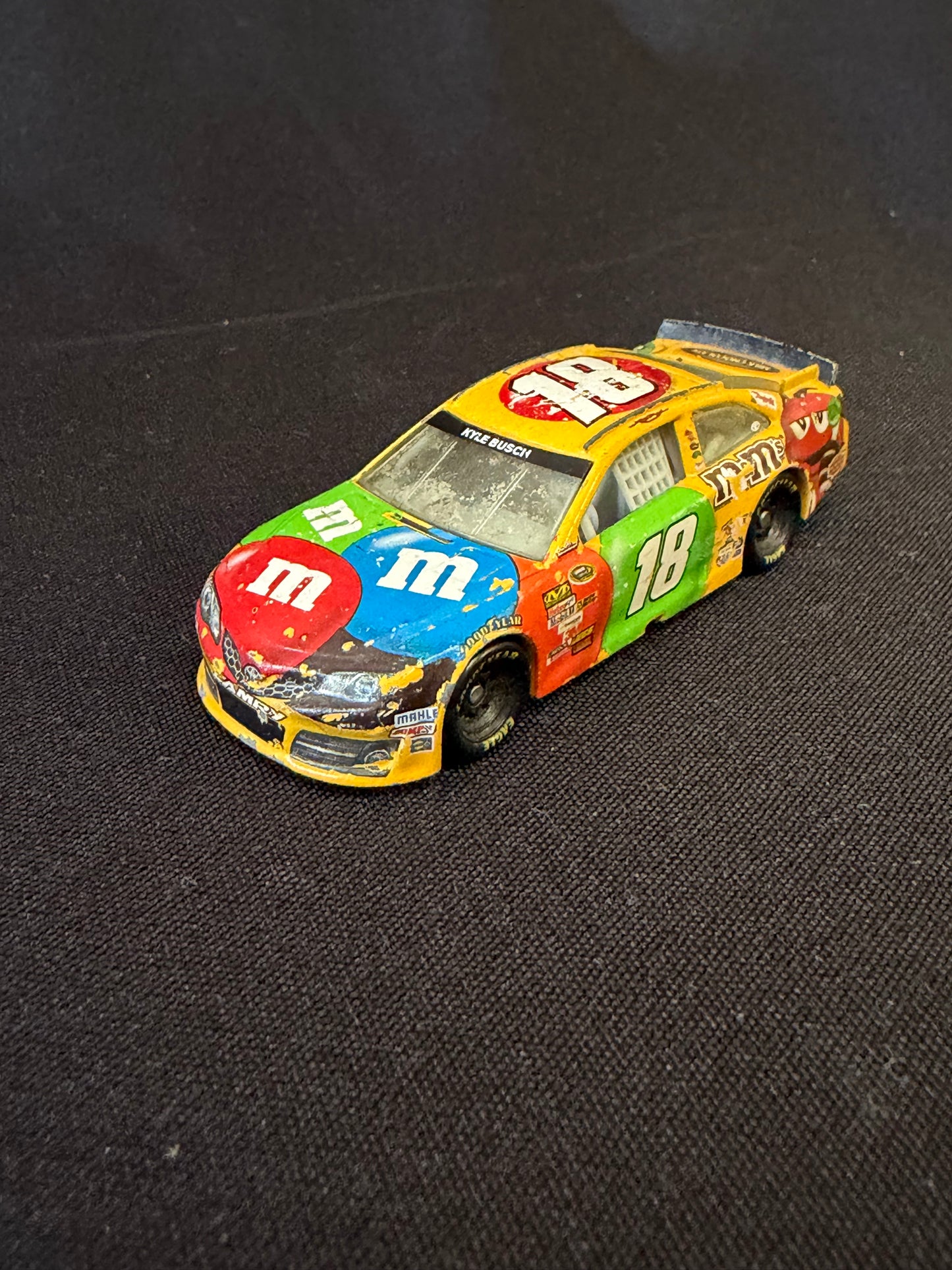 Mars, Inc. Die-Cast – Kyle Busch #18 M&M’s Toyota NASCAR
