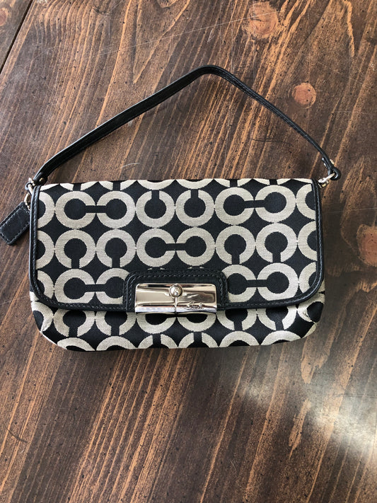 COACH Kristin Op Art Signature Black/Grey Wristlet Purse
