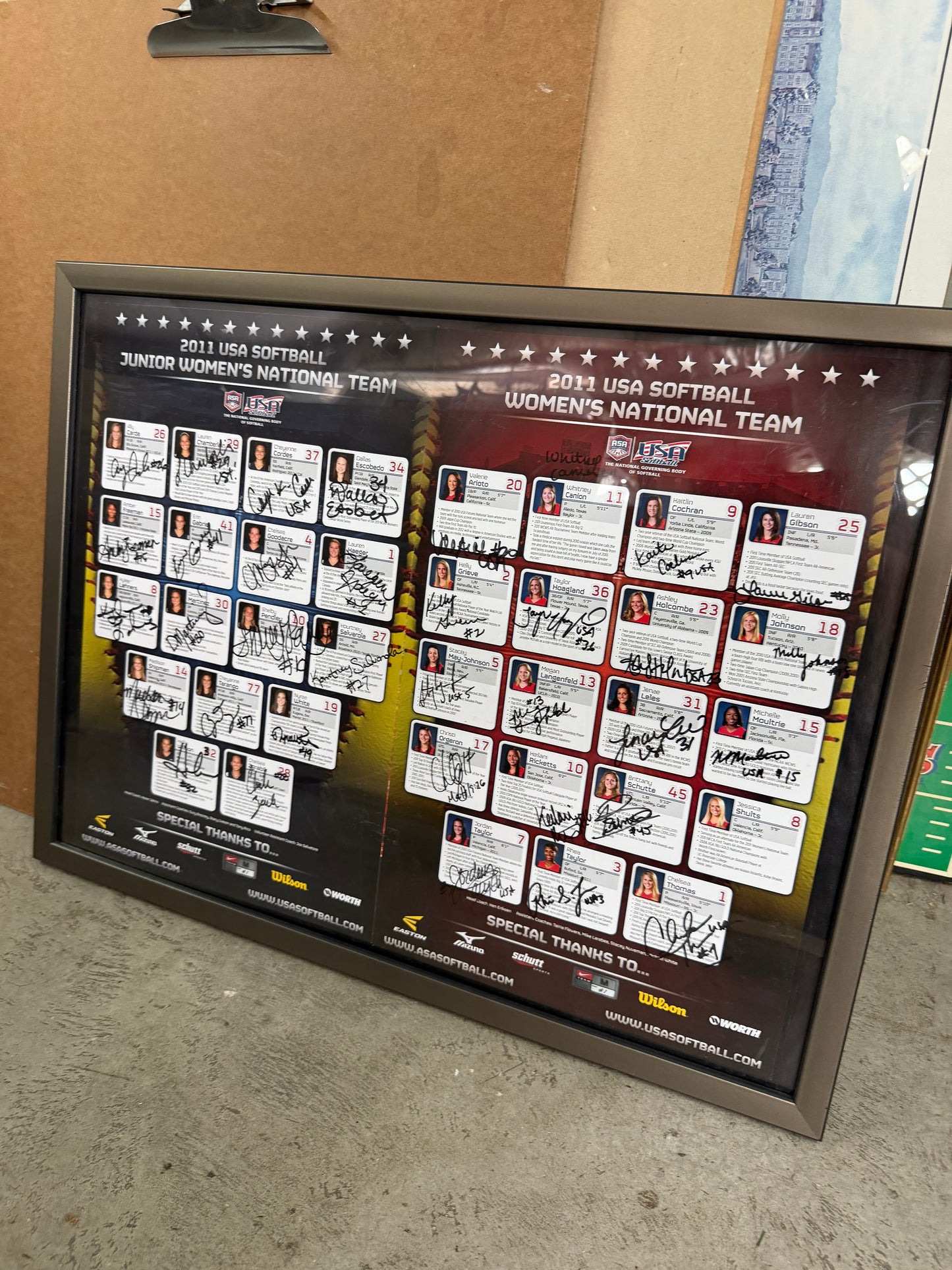 2011 Womens Softball Poster (junior/national) - autographed