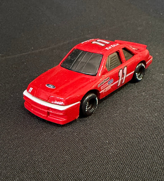 Racing Champions Die-Cast – Bill Elliott #11 Ford Thunderbird NASCAR