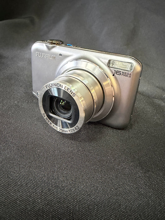 Fujifilm FinePix JX400 Silver Compact Digital Camera