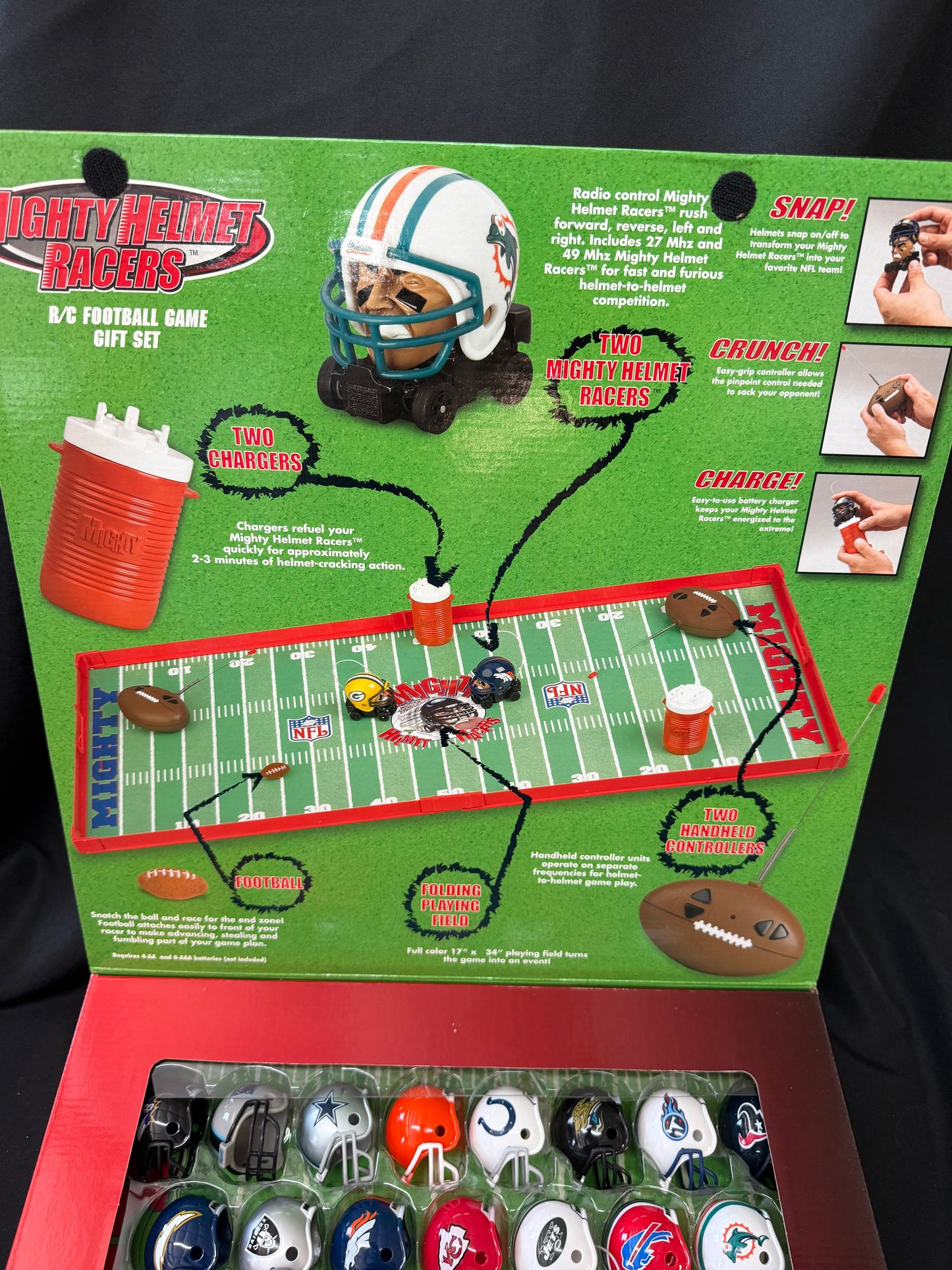 Mighty Helmet Racers — NFL R/C Football Game Gift Set (Complete)