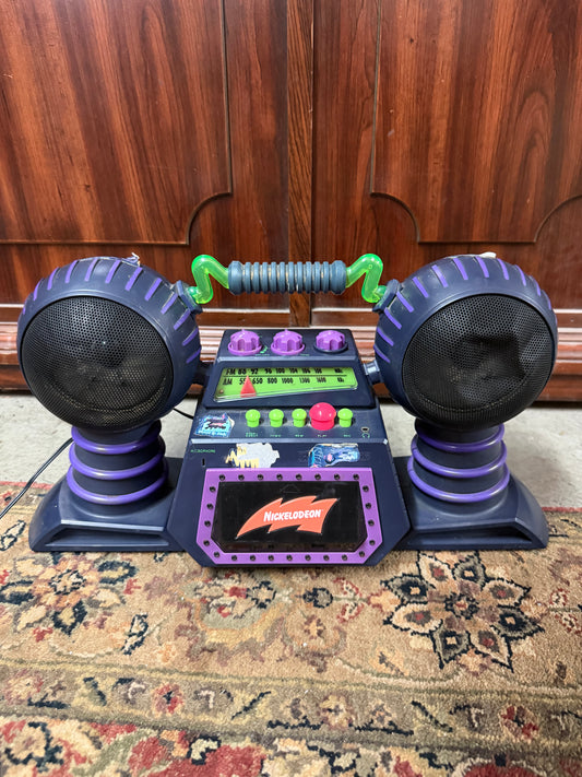 Vtg 1995 Nickelodeon BlastBox AM/FM radio & cassette player