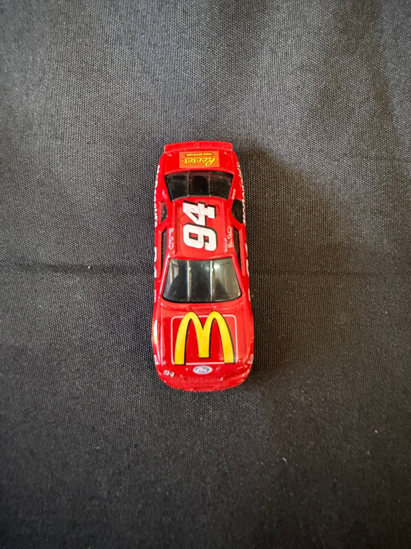 Racing Champions Die-Cast – Bill Elliott #94 McDonald’s Ford Thunderbird NASCAR
