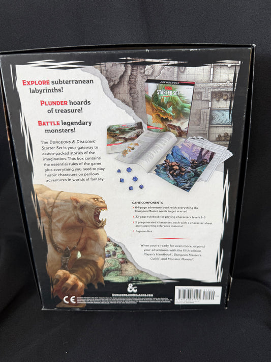 Dungeons & Dragons — Starter Set: Lost Mine of Phandelver (Boxed Set with Dice)