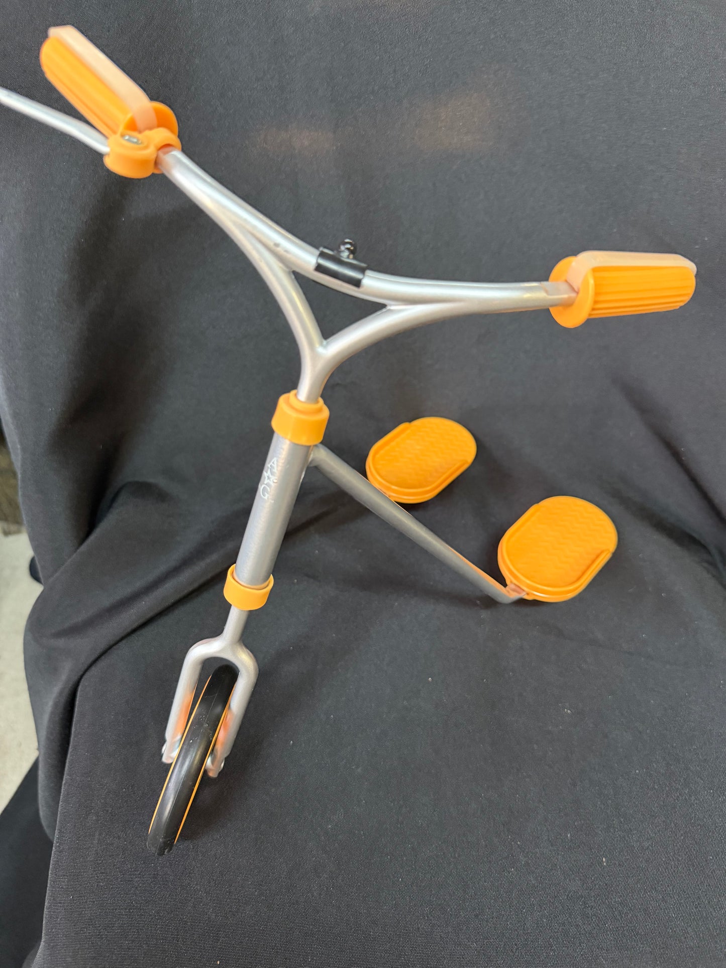 American Girl Z Yang Scooter