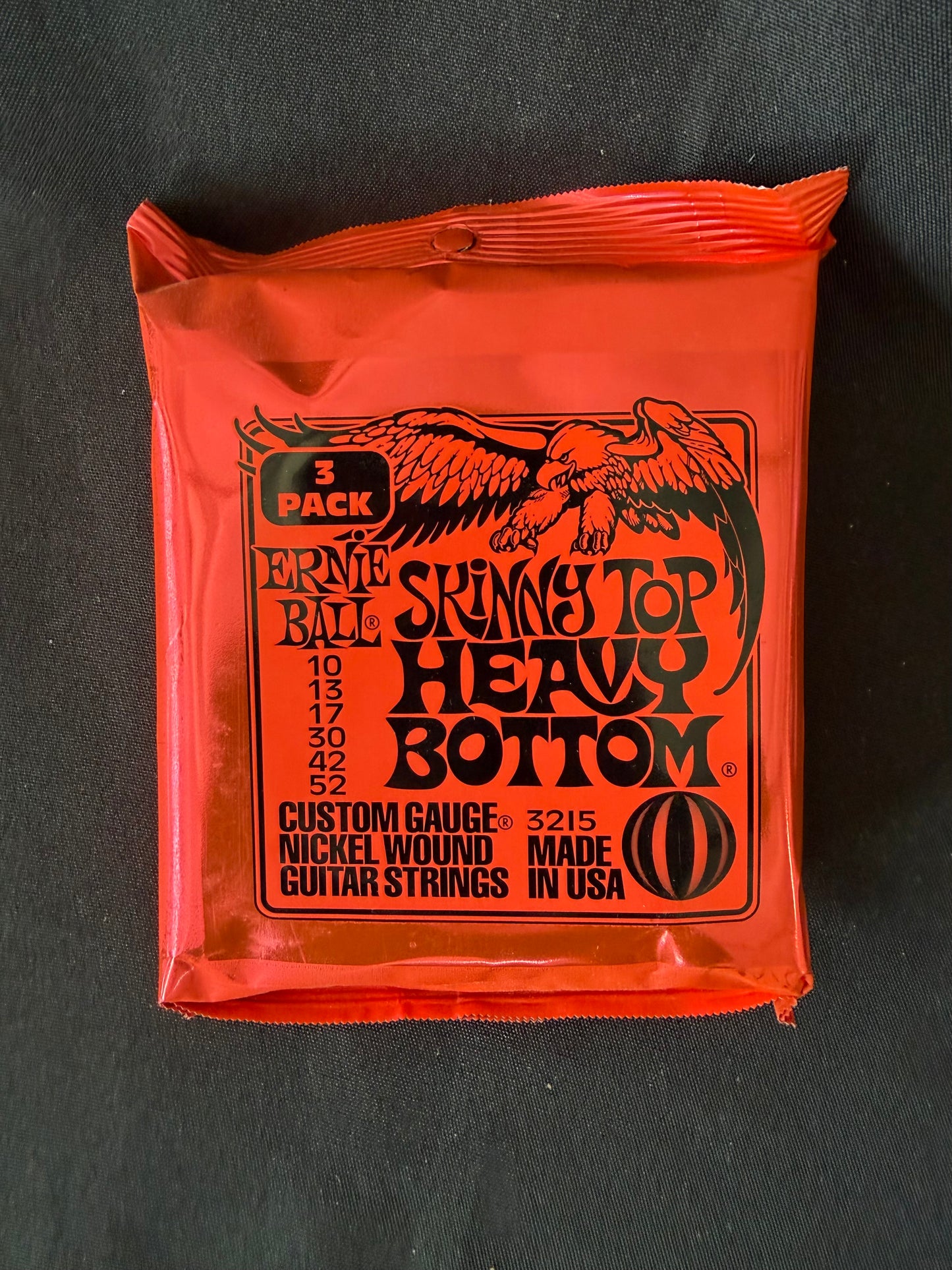 Ernie Ball 3215 Electric Guitar Strings - Skinny Top Heavy Bottom