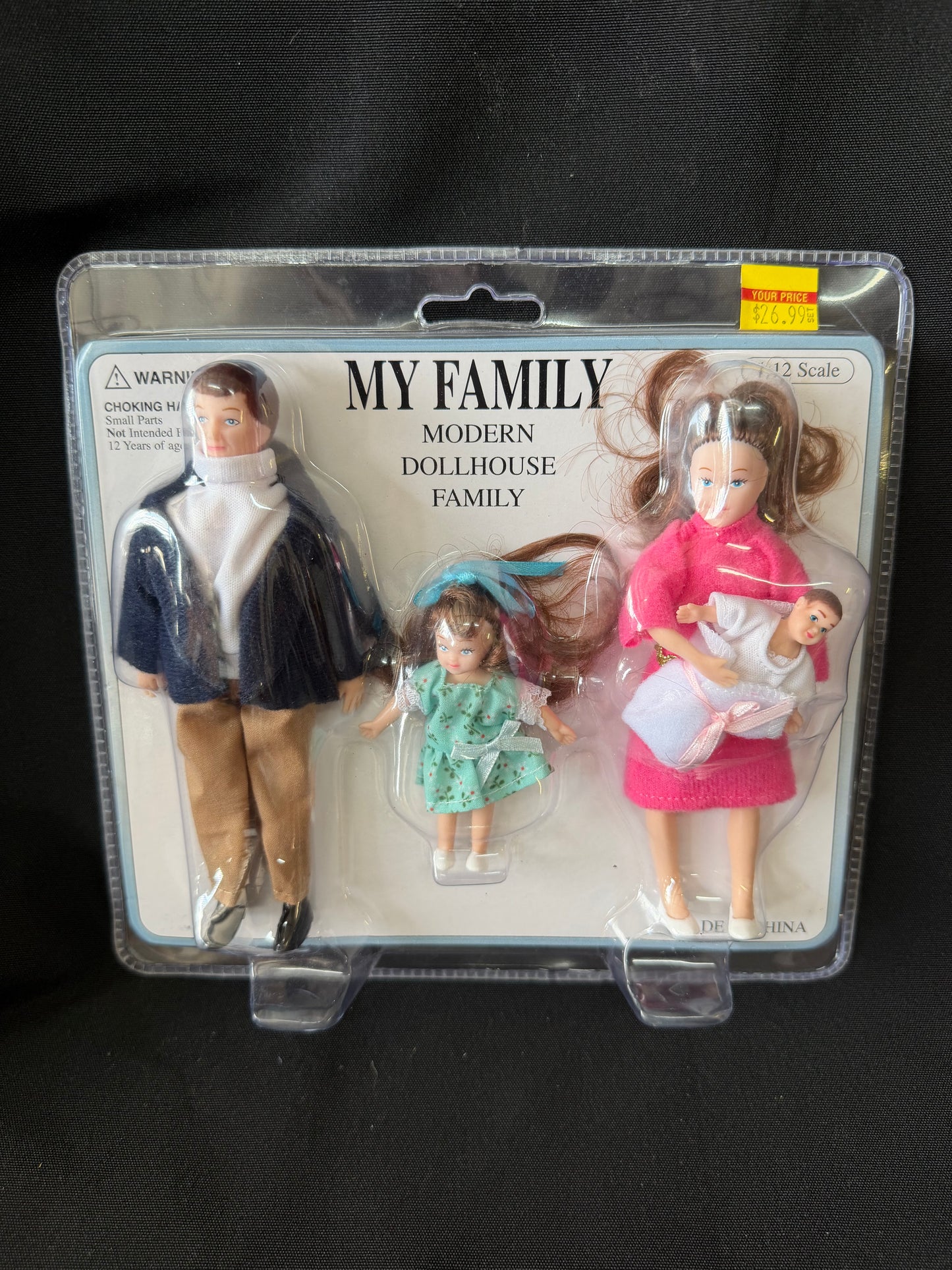 My Family Modern Dollhouse Doll Set — Town Square Miniatures (1:12 Scale)