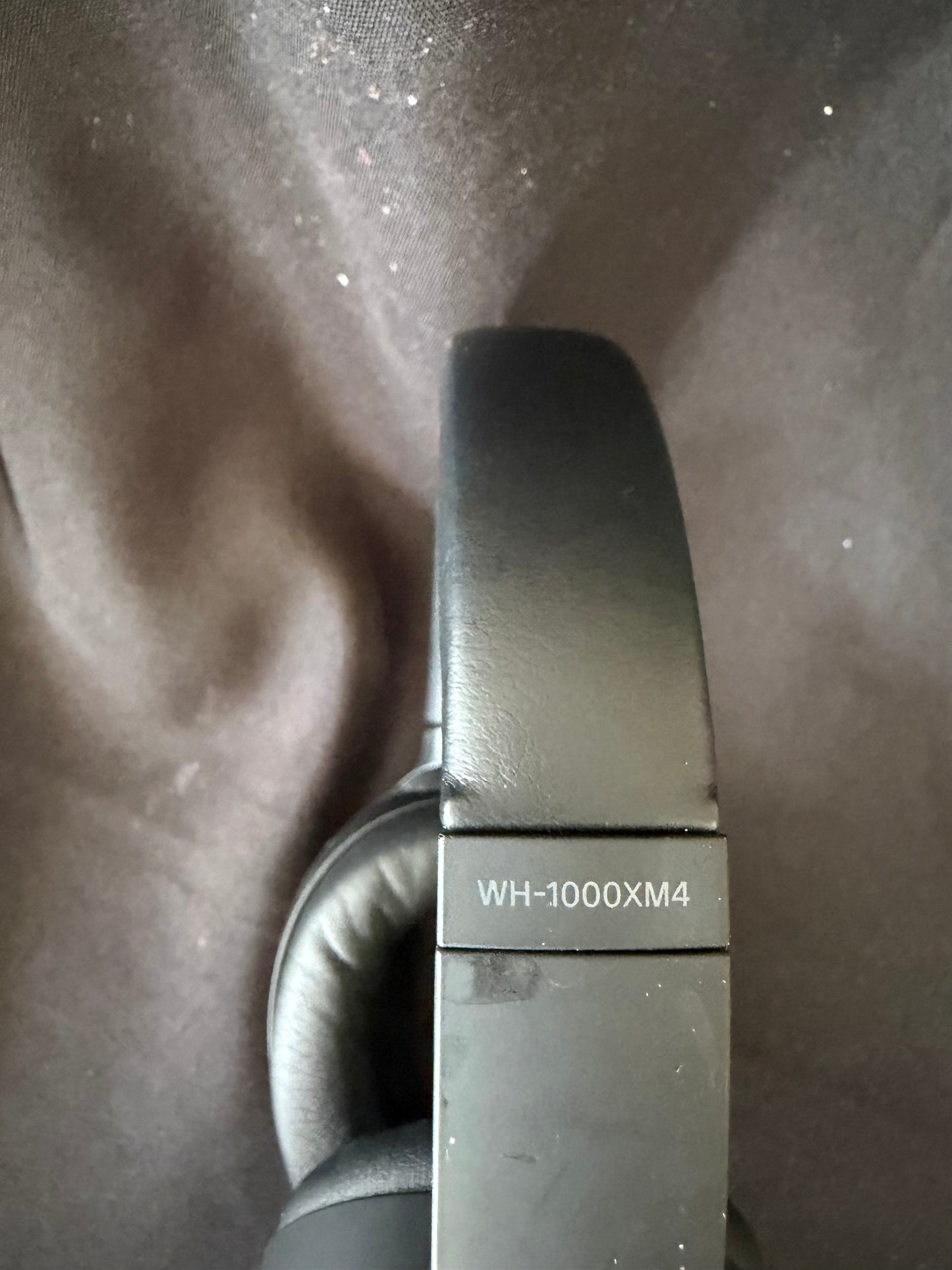 Sony WH-1000XM4 Wireless Noise-Cancelling Headphones