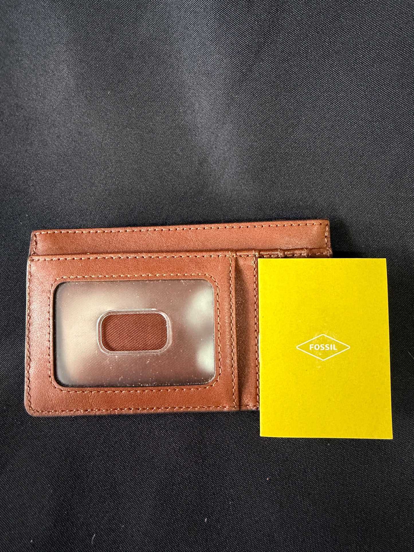 Fossil Logan Zip Card Case – Brown Leather