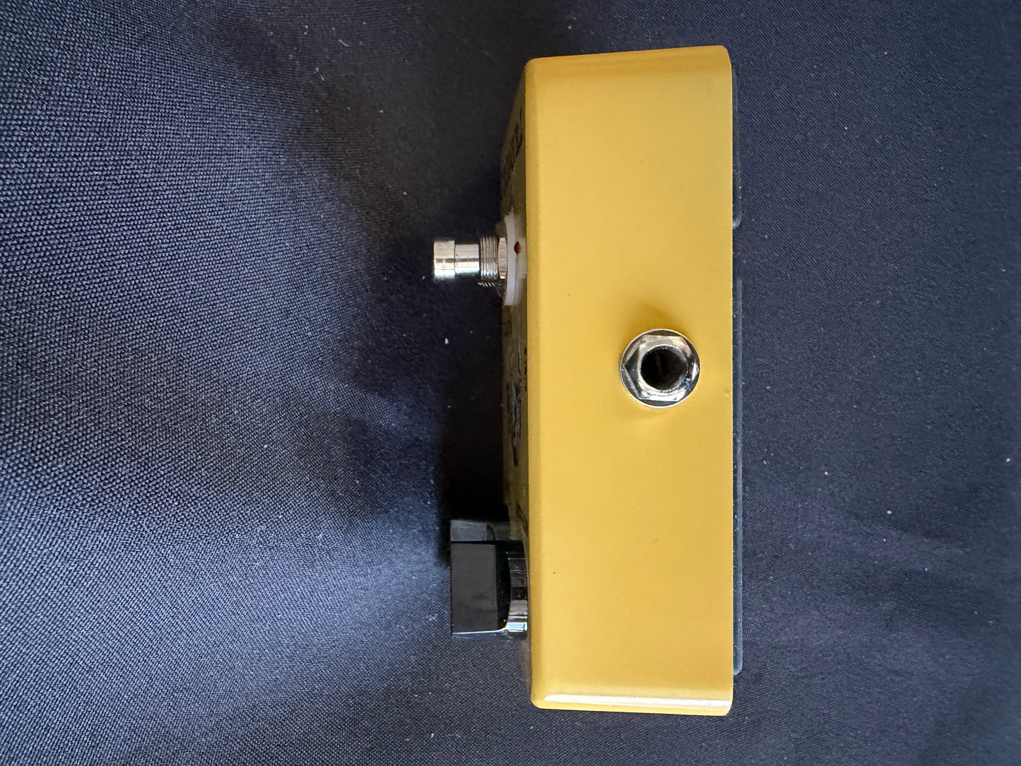 JOYO JF-09 Tremolo Guitar Pedal