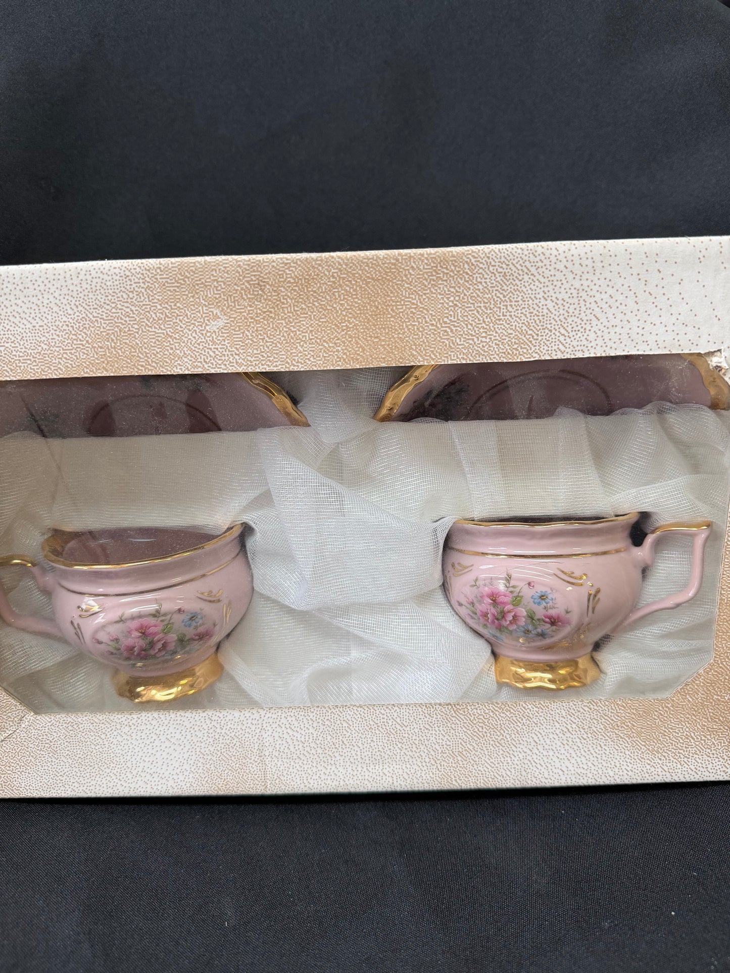 Amfora Bohemia Porcelain Tea Set - Pink