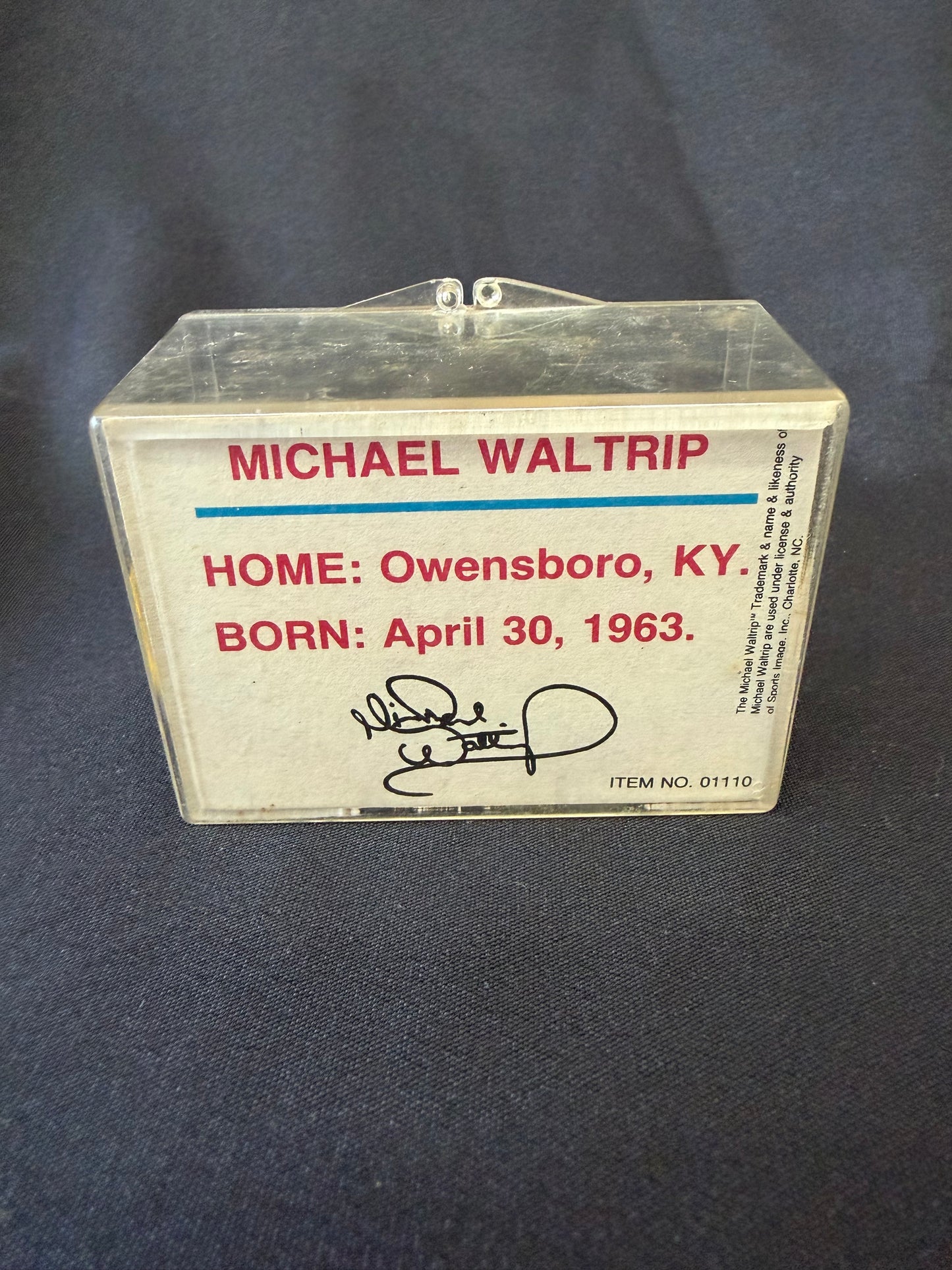 Racing Champions Die-Cast – Michael Waltrip #30 Pennzoil Pontiac NASCAR