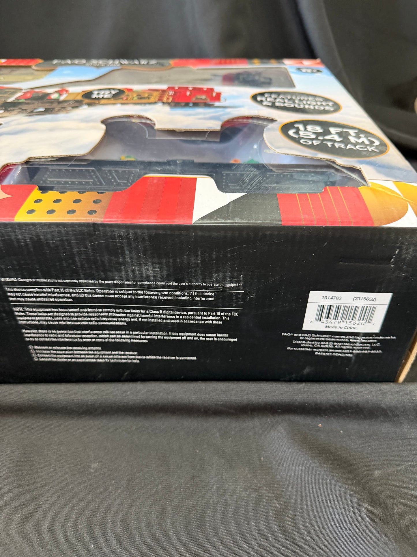 FAO Schwarz Motorized Train Set — 30 Piece (Item #1014783)